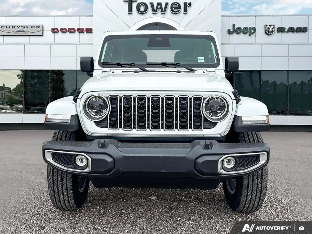 Jeep Wrangler photo Jeep Wrangler
