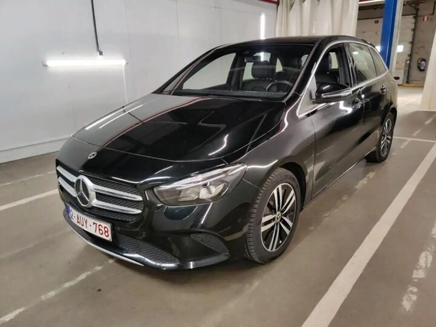 Mercedes-Benz B 250 B250e*LED*LEDER*Standheizung*KAMERA*Netto-15400€ Schwarz - 1