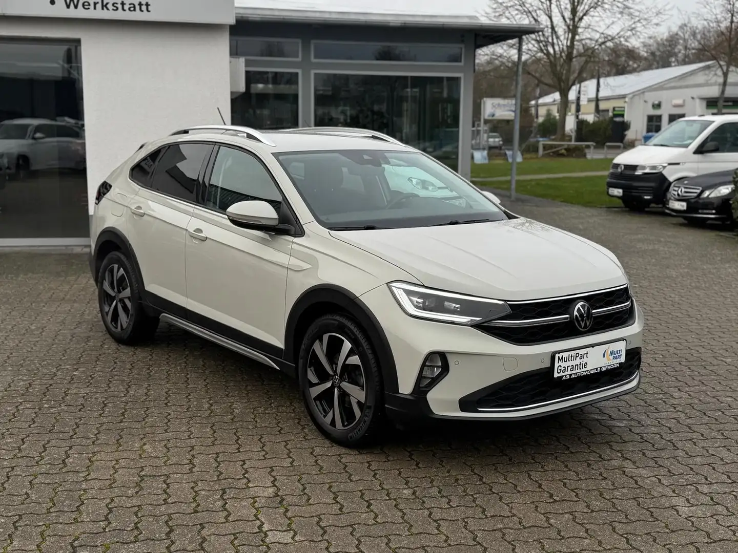 Volkswagen Taigo 1.0 TSI Style IQ.Light Matrix Virtual ACC Gris - 1