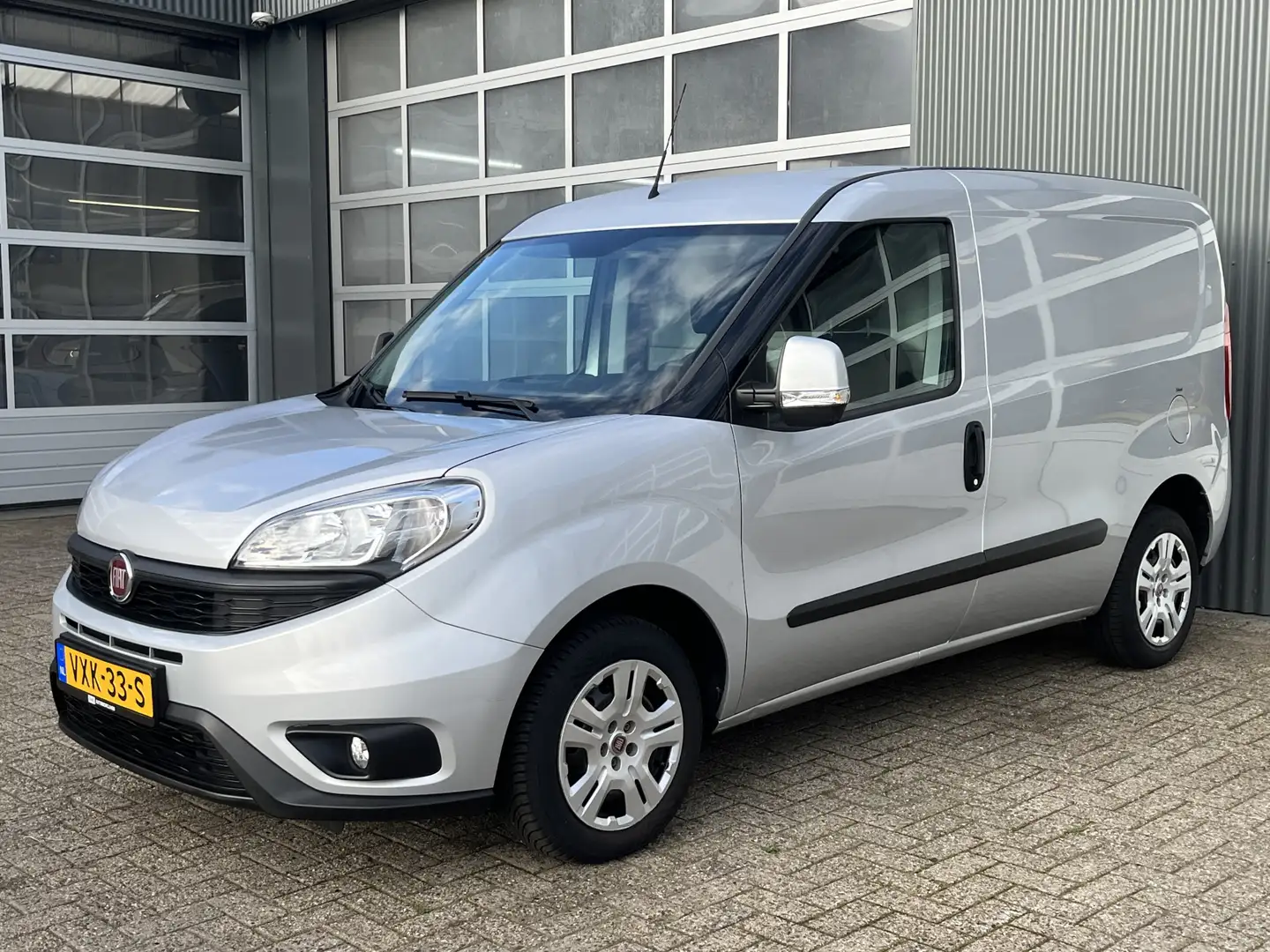 Fiat Doblo Cargo 1.3 MJ L1H1 SX 20x op voorraad Btw en Bpm vr Grijs - 2