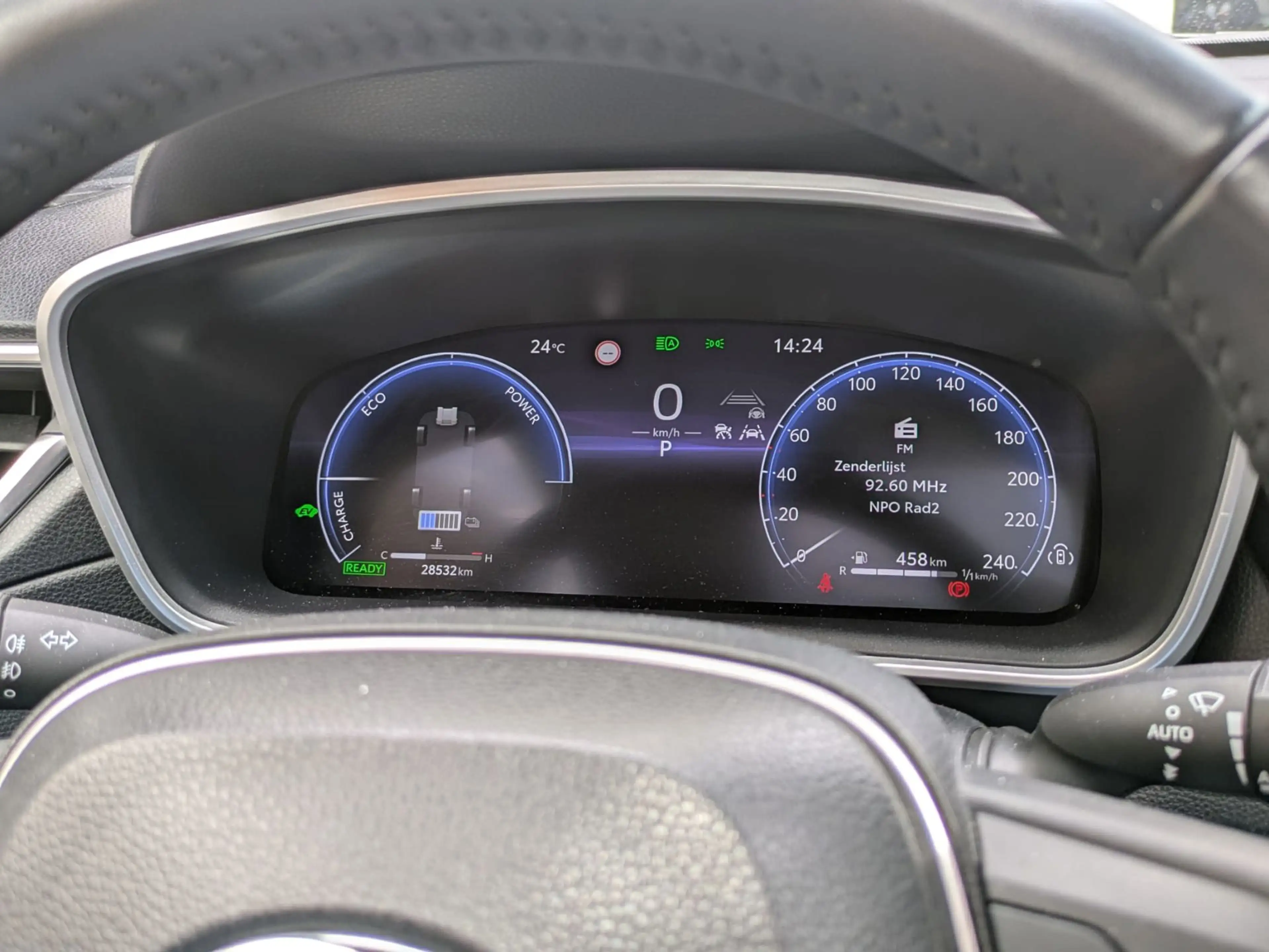 Toyota Corolla Cross Hybrid 200 Style|Panodak|Half-Leder|Adaptive-Cruis — photo 18