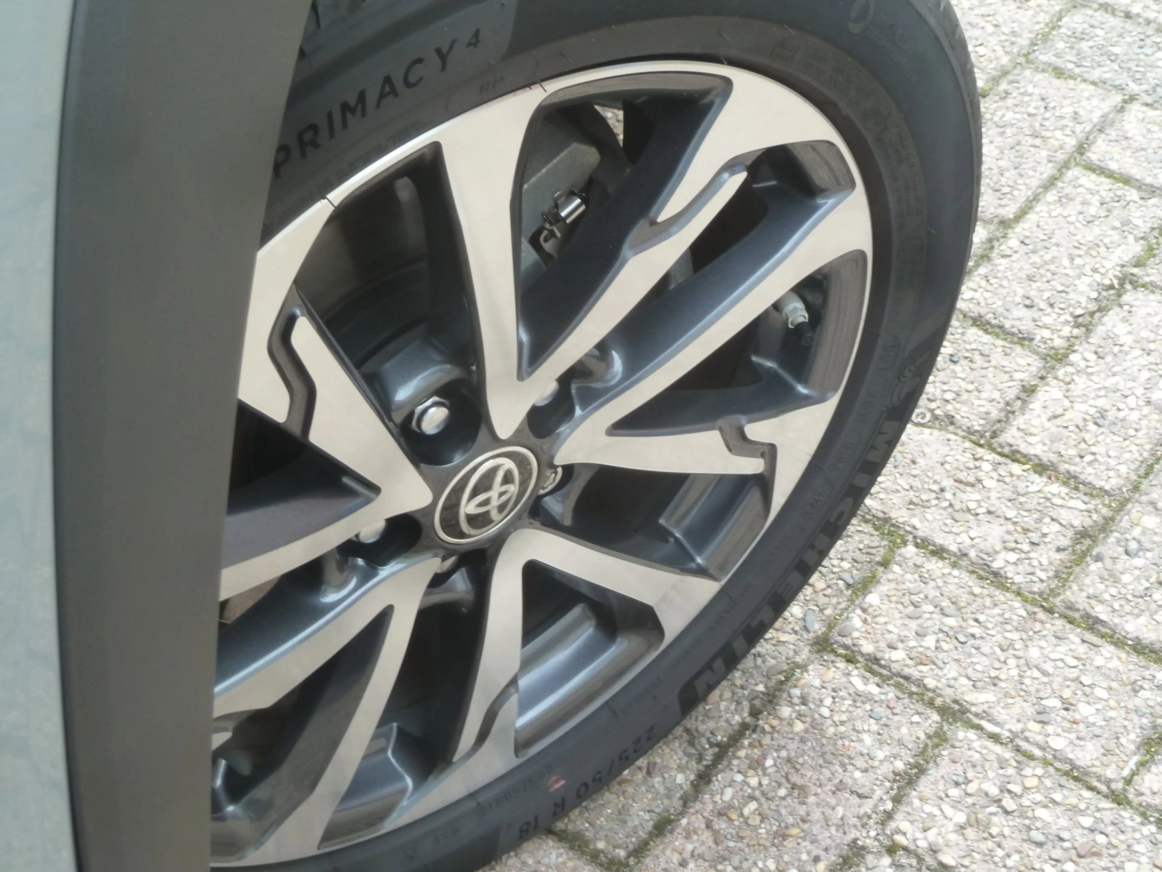 Toyota Corolla Cross Hybrid 200 Style|Panodak|Half-Leder|Adaptive-Cruis — photo 8