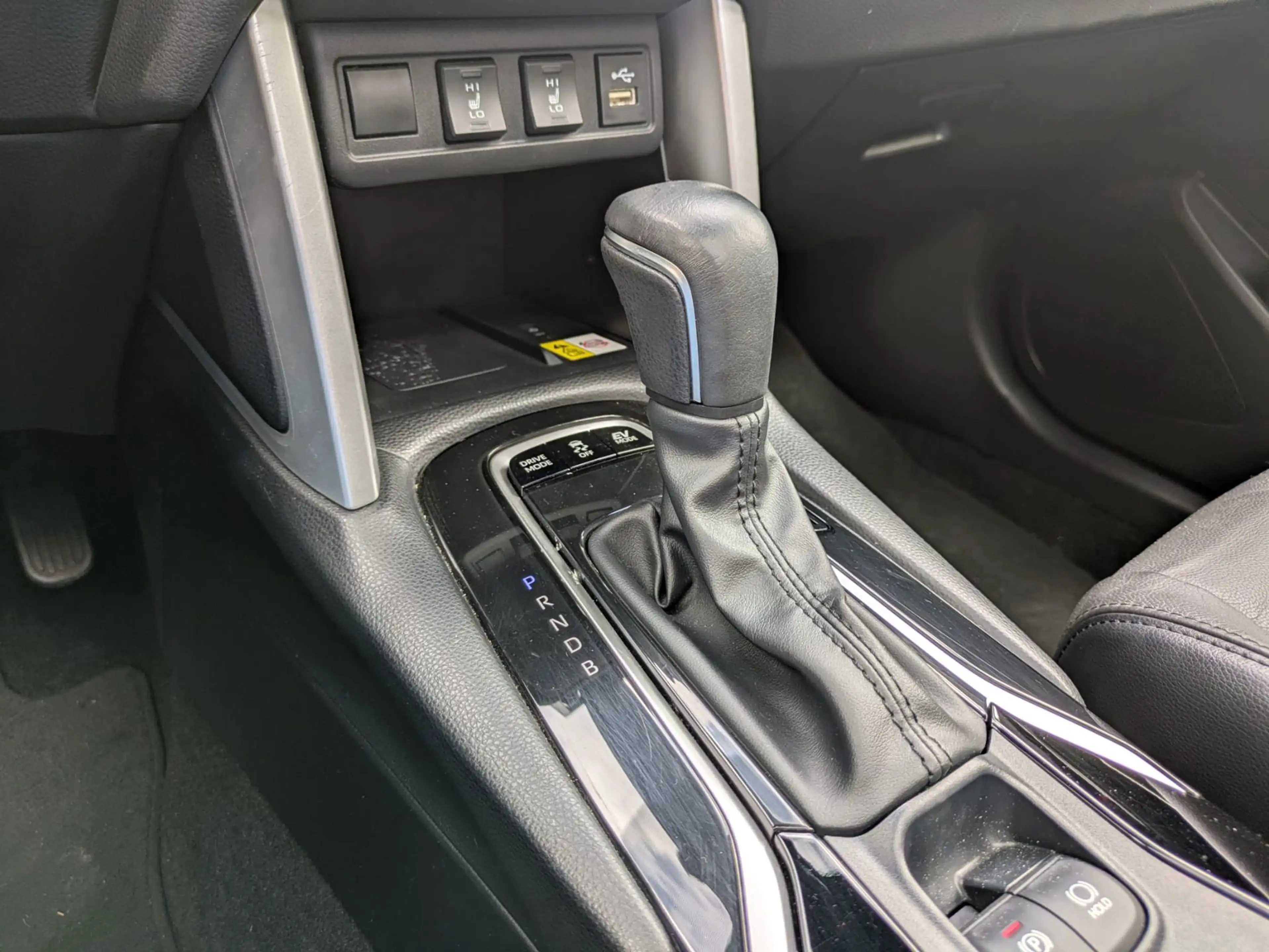 Toyota Corolla Cross Hybrid 200 Style|Panodak|Half-Leder|Adaptive-Cruis — photo 27