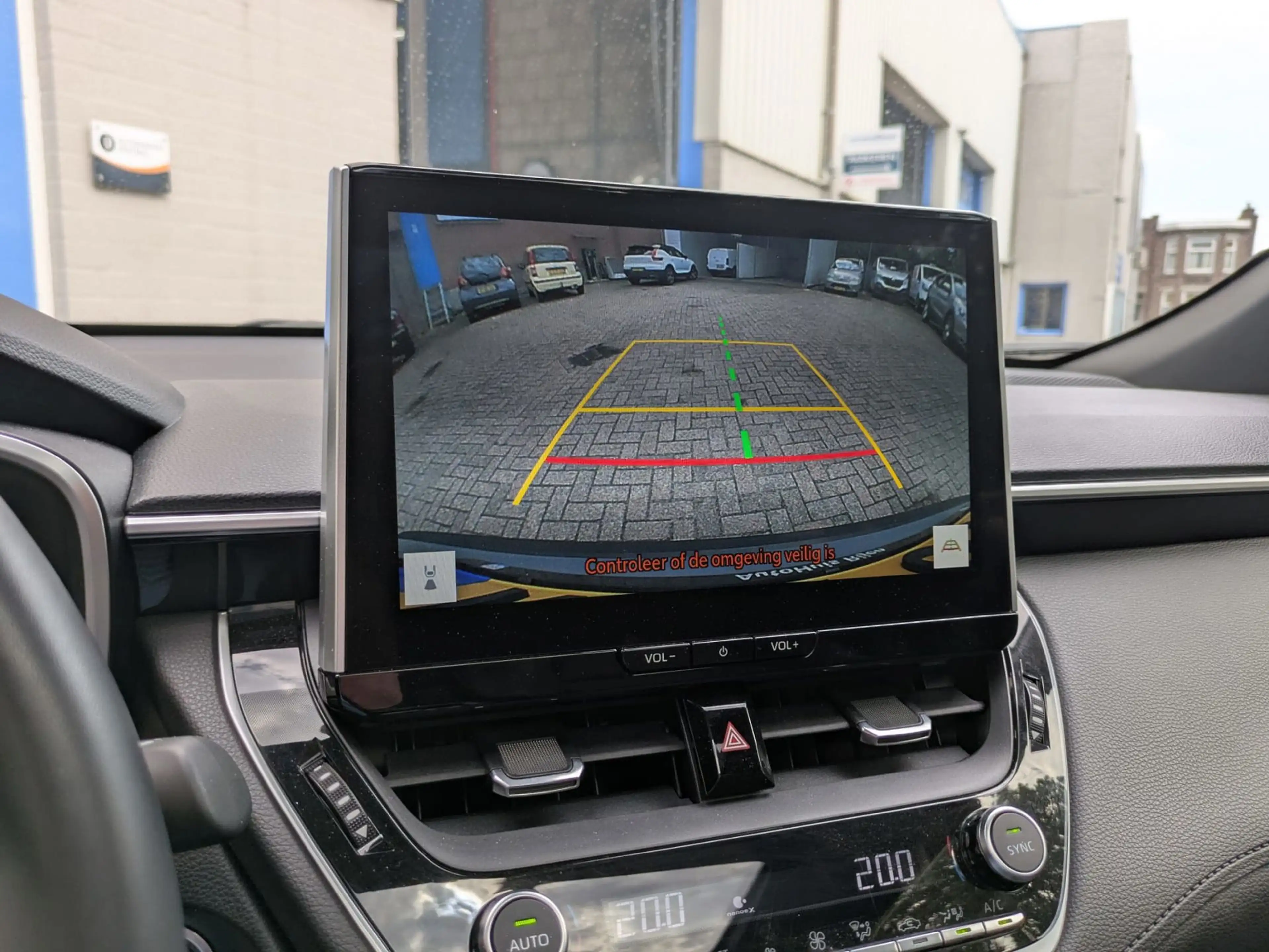 Toyota Corolla Cross Hybrid 200 Style|Panodak|Half-Leder|Adaptive-Cruis — photo 21