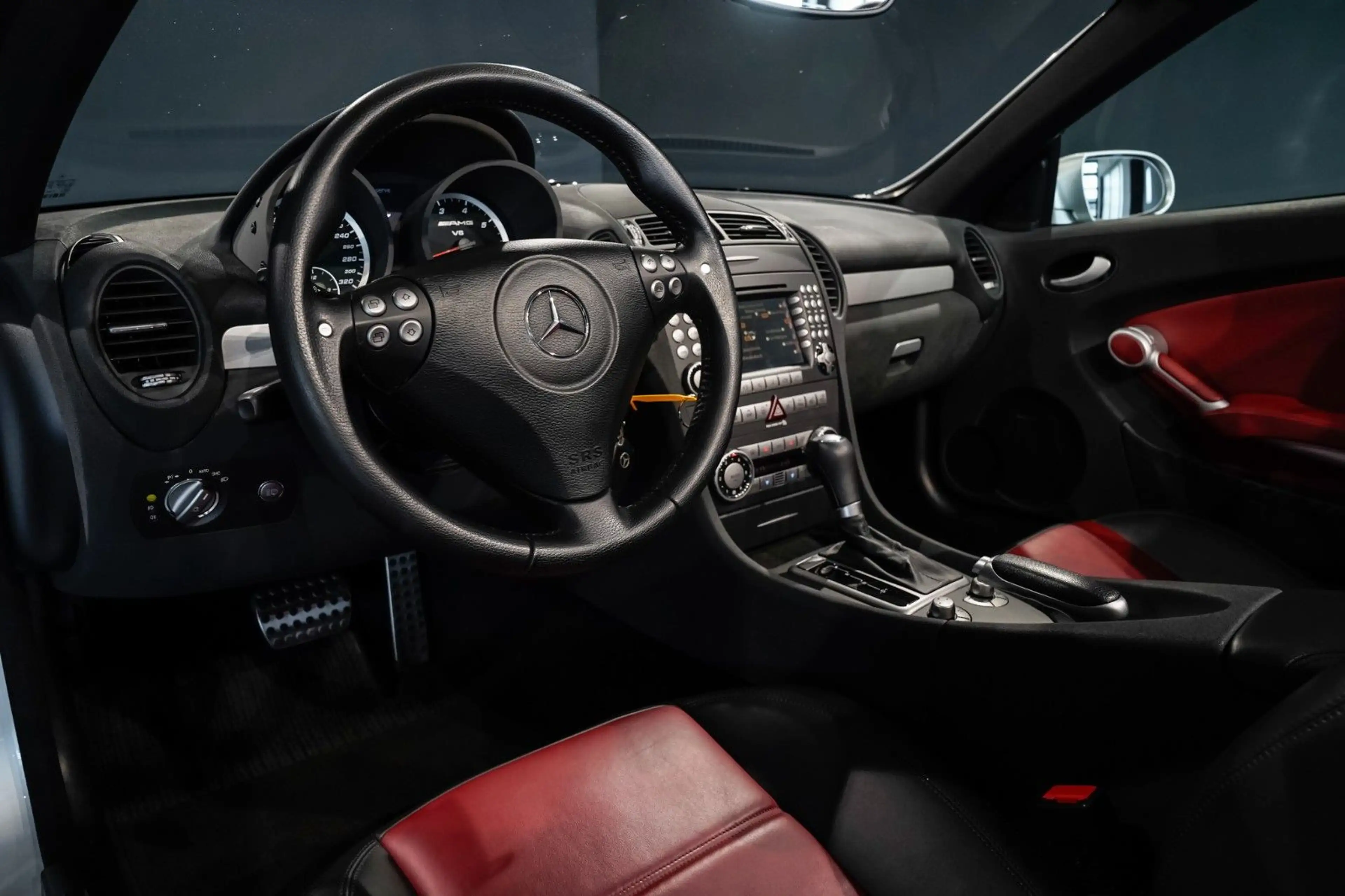 Mercedes-Benz SLK 55 AMG HarmanK-1.Hand-Deutsch — photo 14