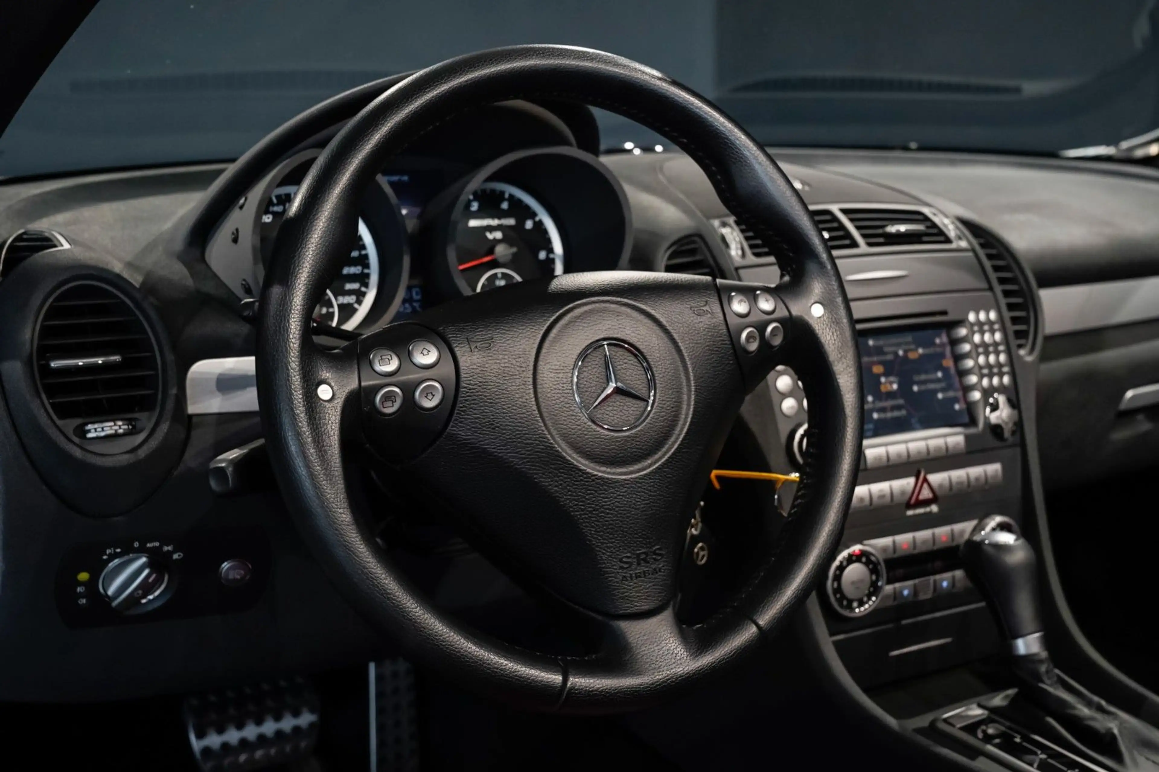 Mercedes-Benz SLK 55 AMG HarmanK-1.Hand-Deutsch — photo 15