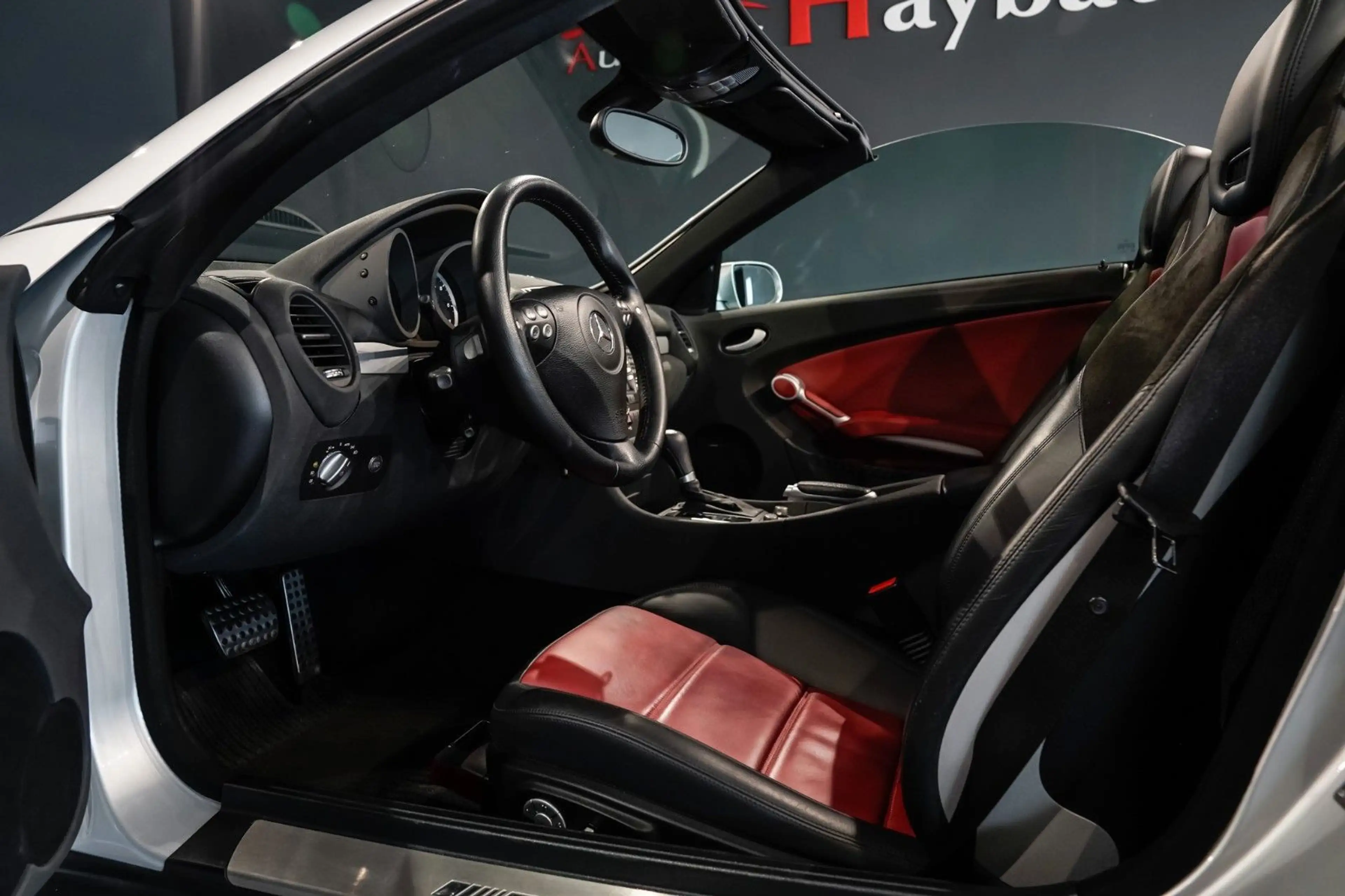 Mercedes-Benz SLK 55 AMG HarmanK-1.Hand-Deutsch — photo 11