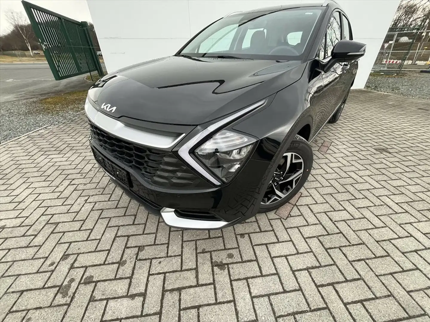 Kia Sportage V 1,6 T-GDI DCT (MHEV) Urban digit. Noir - 2