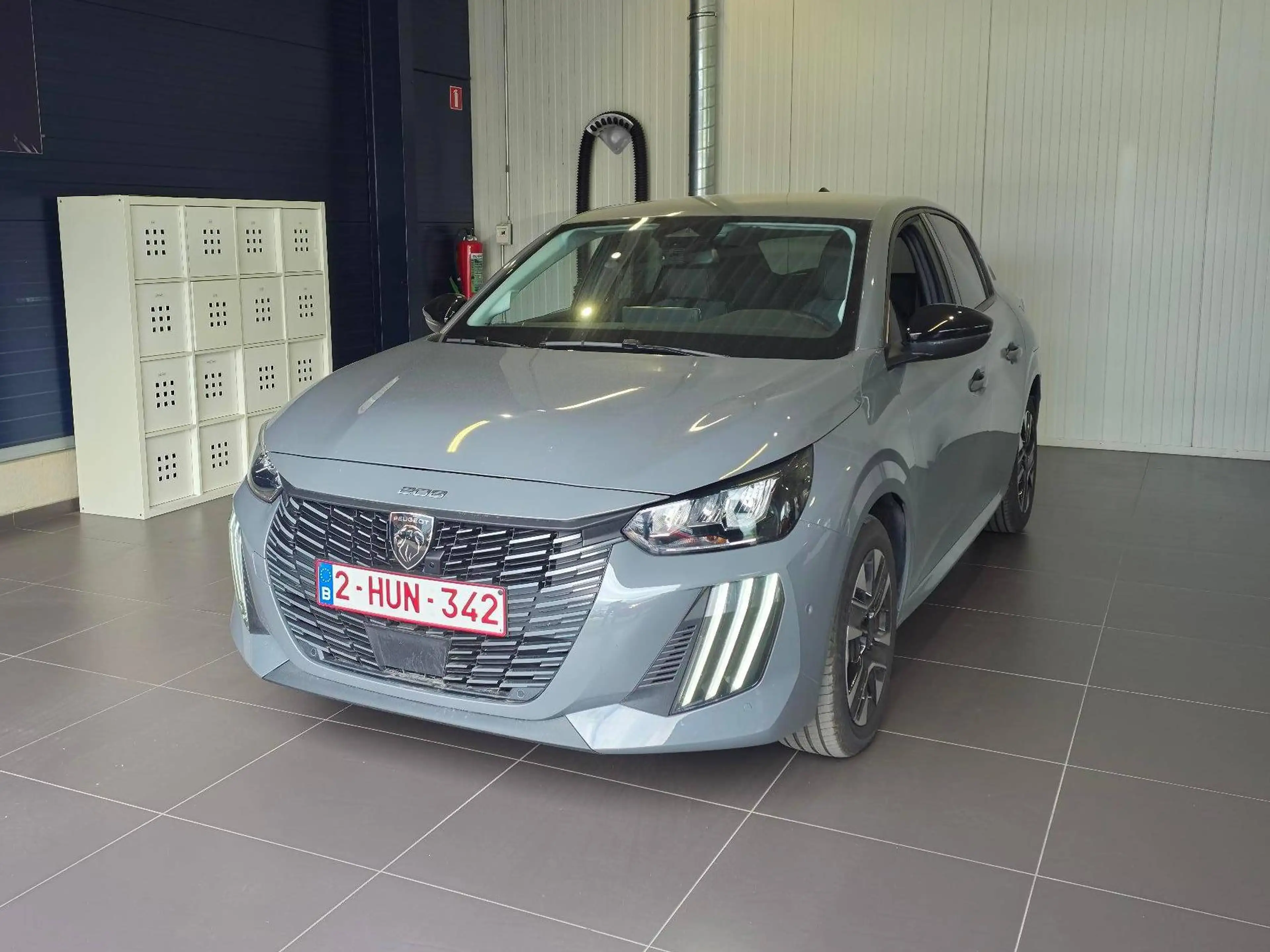 Peugeot 208 2008 1.2 Hybrid GT e-DCS GT