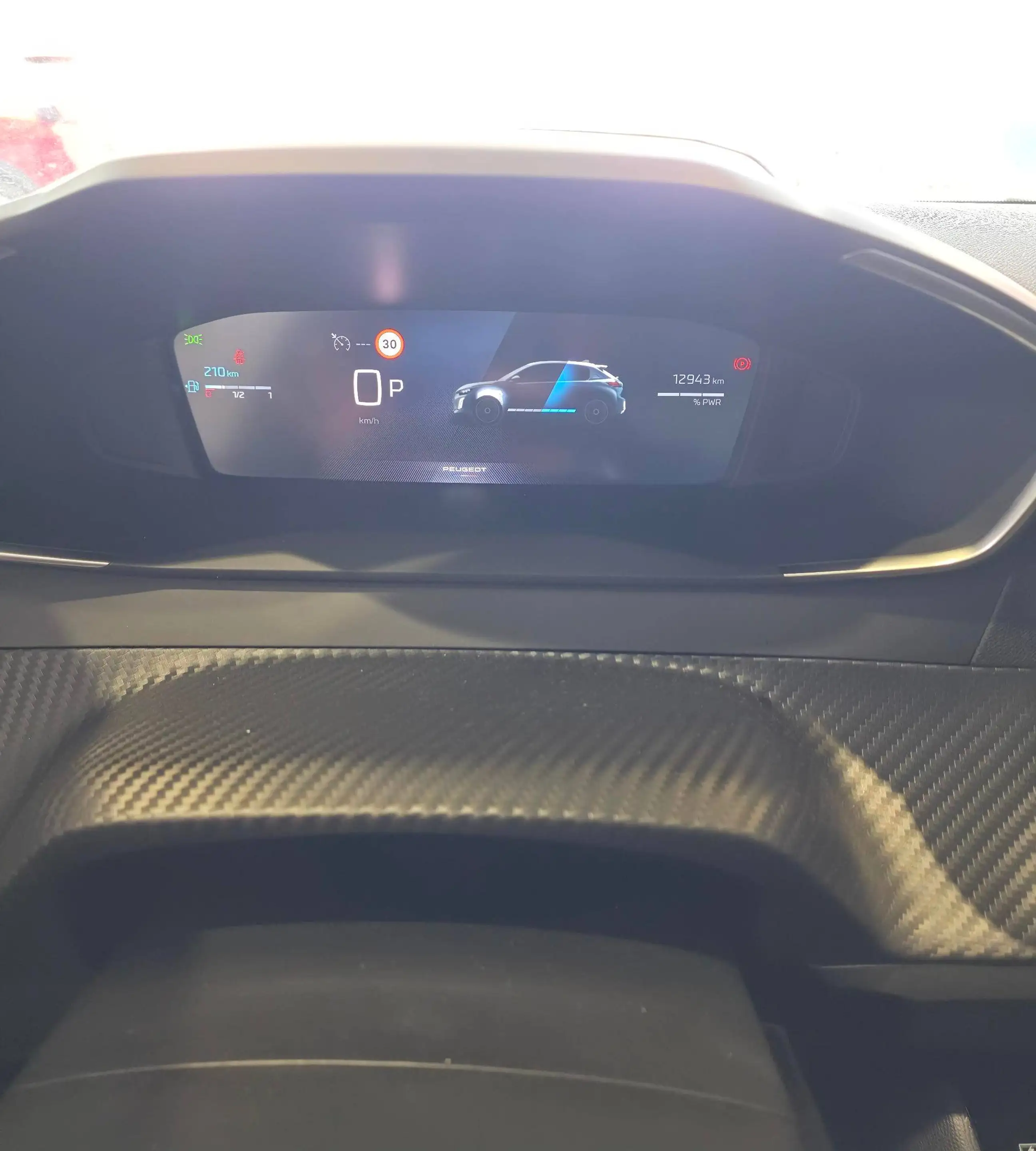 Peugeot 208 2008 1.2 Hybrid GT e-DCS GT — photo 11