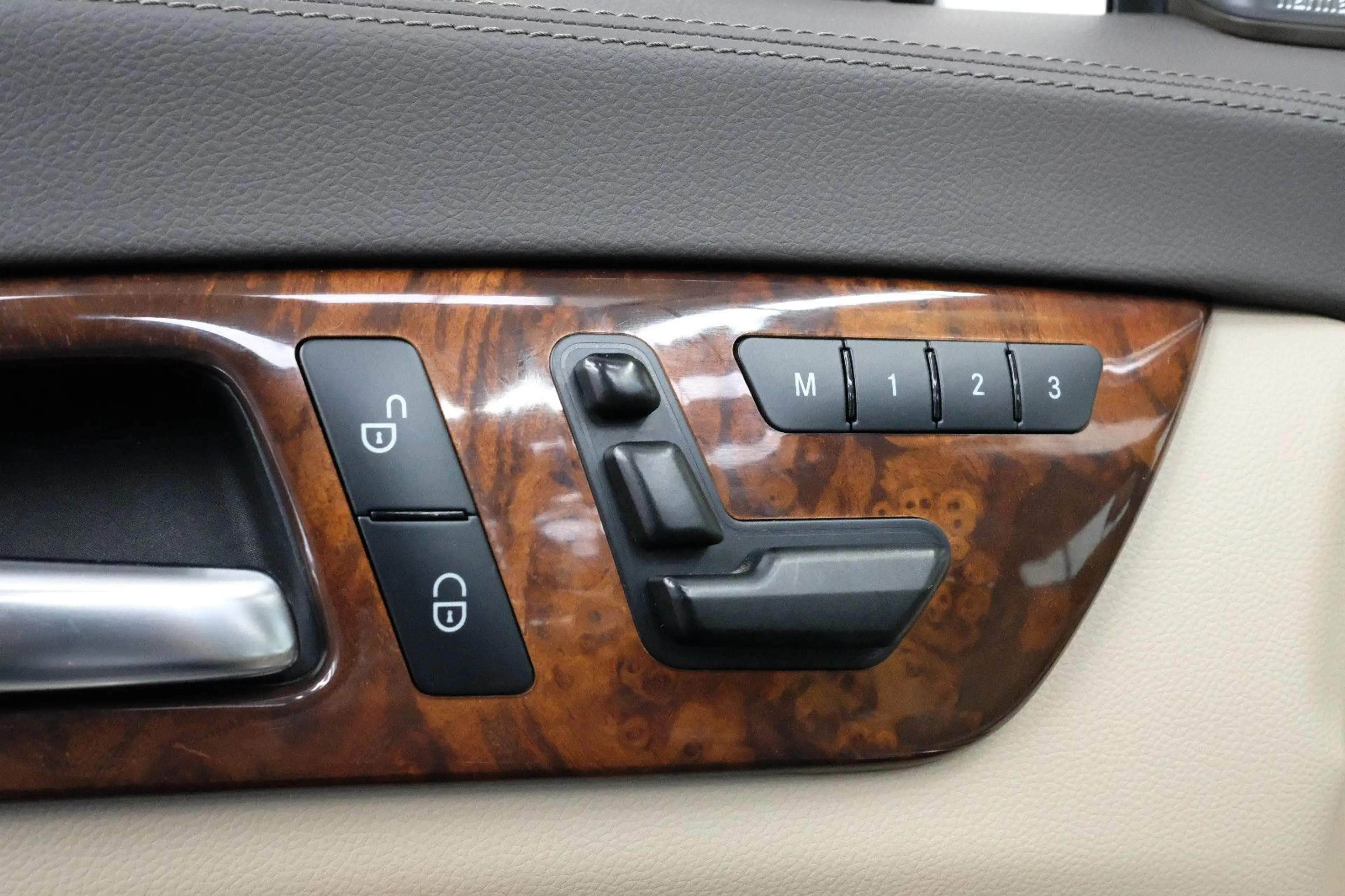 Mercedes-Benz CLS 250 CLS 250 ShootingBrake/PANO/MEMO/DISTRO/KAM/AHK — photo 15