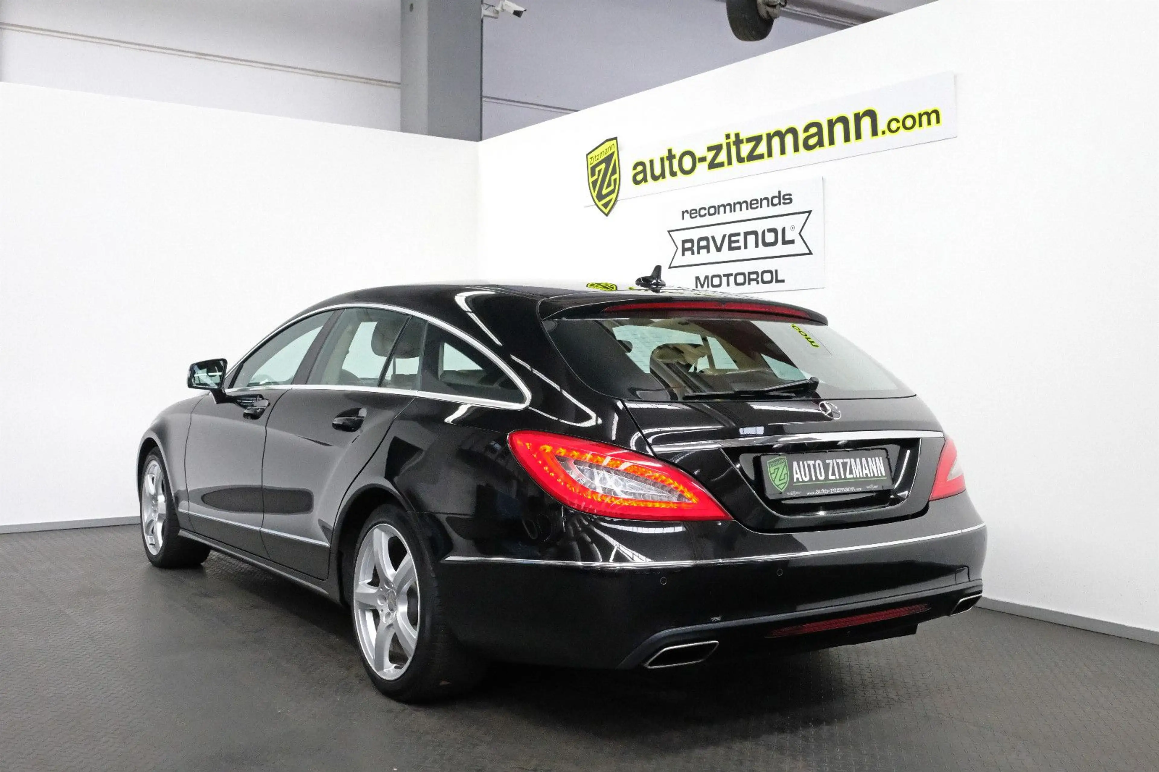 Mercedes-Benz CLS 250 CLS 250 ShootingBrake/PANO/MEMO/DISTRO/KAM/AHK — photo 3