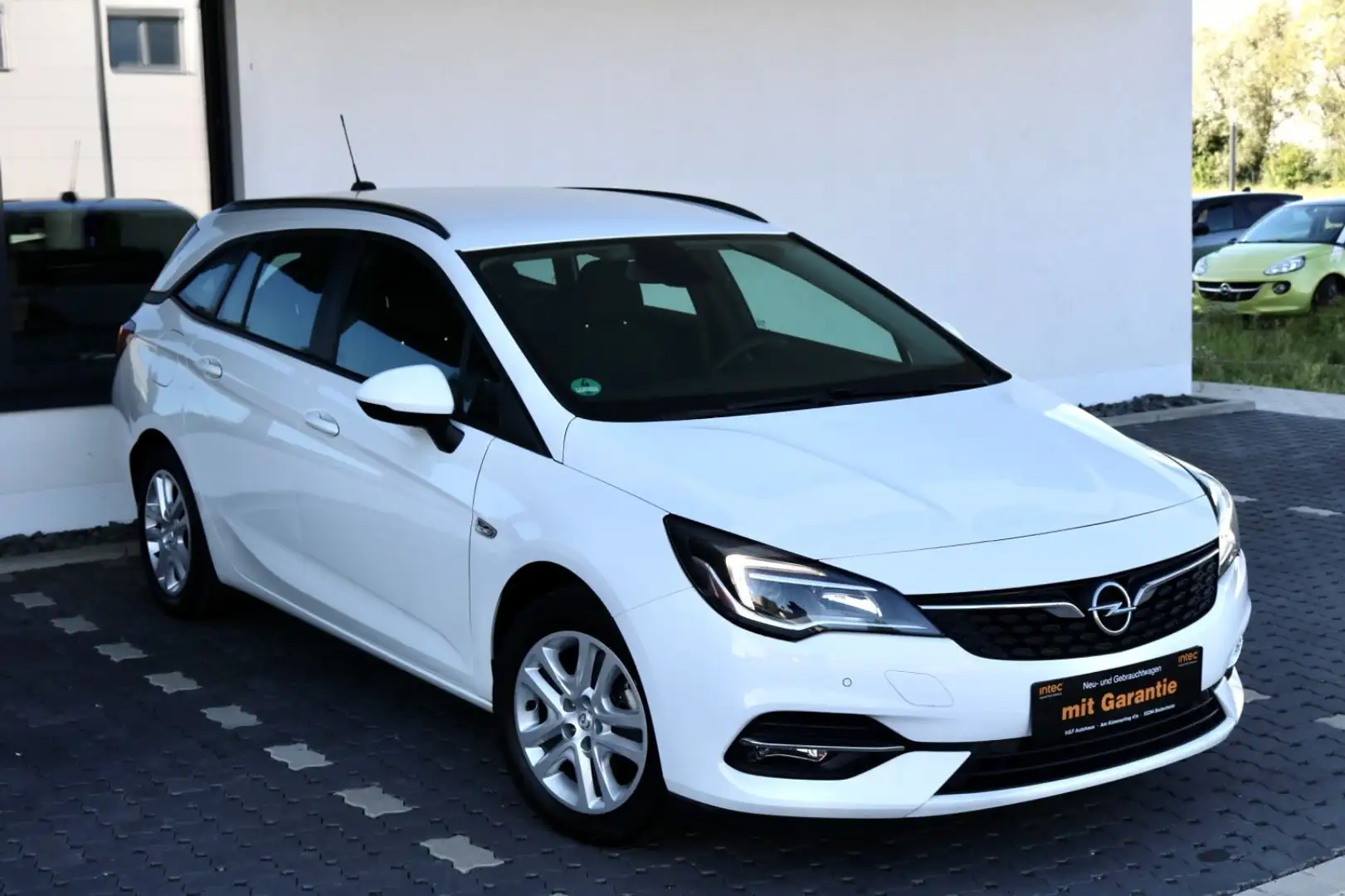 Opel Astra K Sports Tourer Business/ 1 HAND/8 FACH/PD Bílá - 1