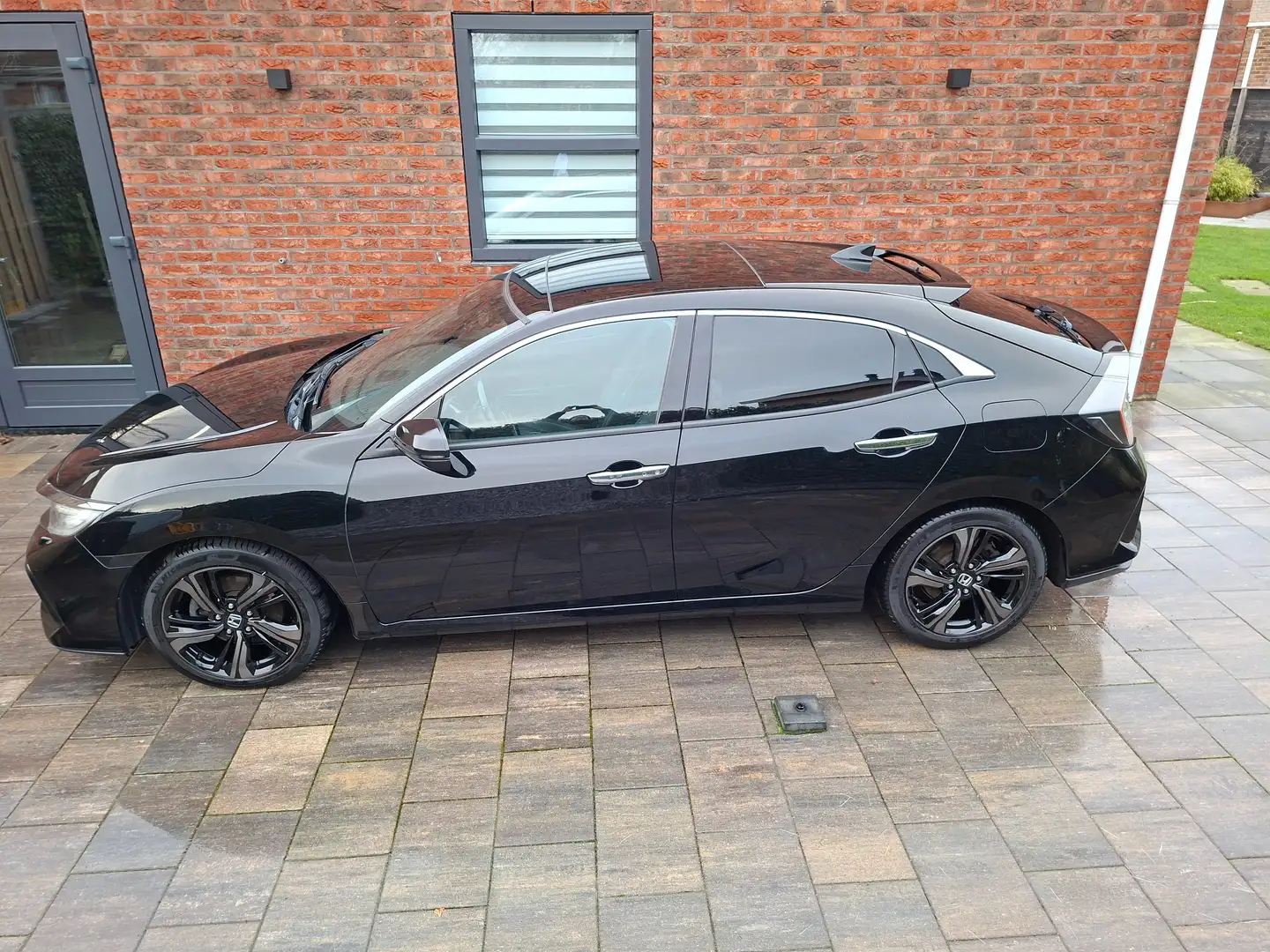Honda Civic Civic 1.5 i-VTEC Prestige + trekhaak Zwart - 1