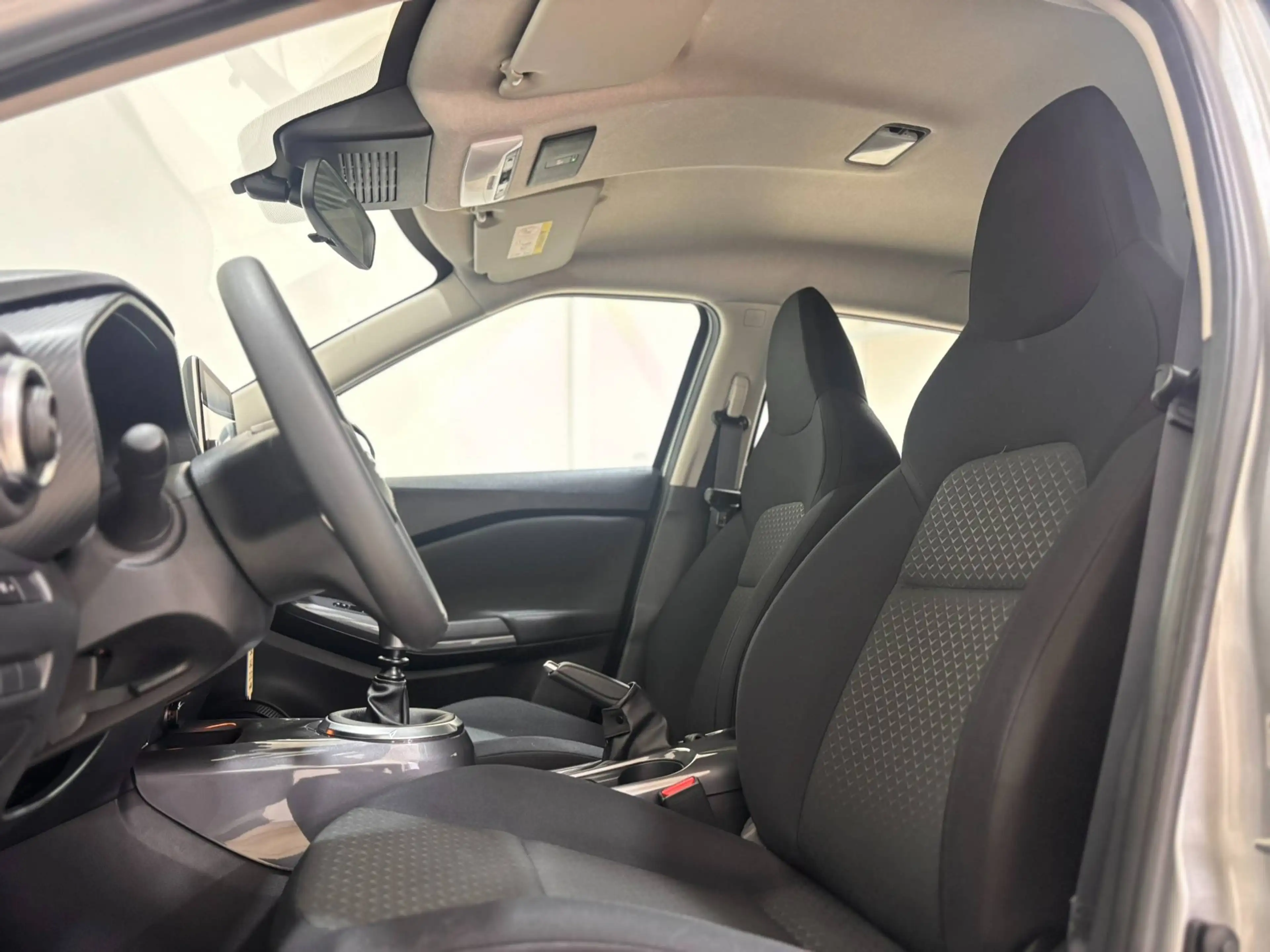 Nissan Juke 1.0 DIG-T 114CV *CARPLAY*CLIM*CAMERA + CAPTEURS*CRUISE.C — photo 12