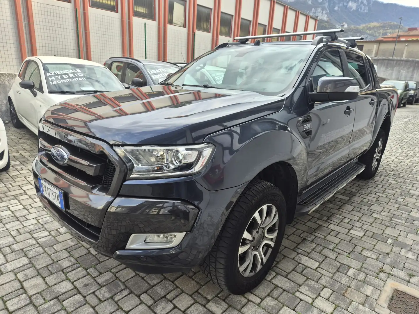 Ford Ranger Ranger 2.2 tdci Wildtrak 5 posti 160cv auto Grigio - 2