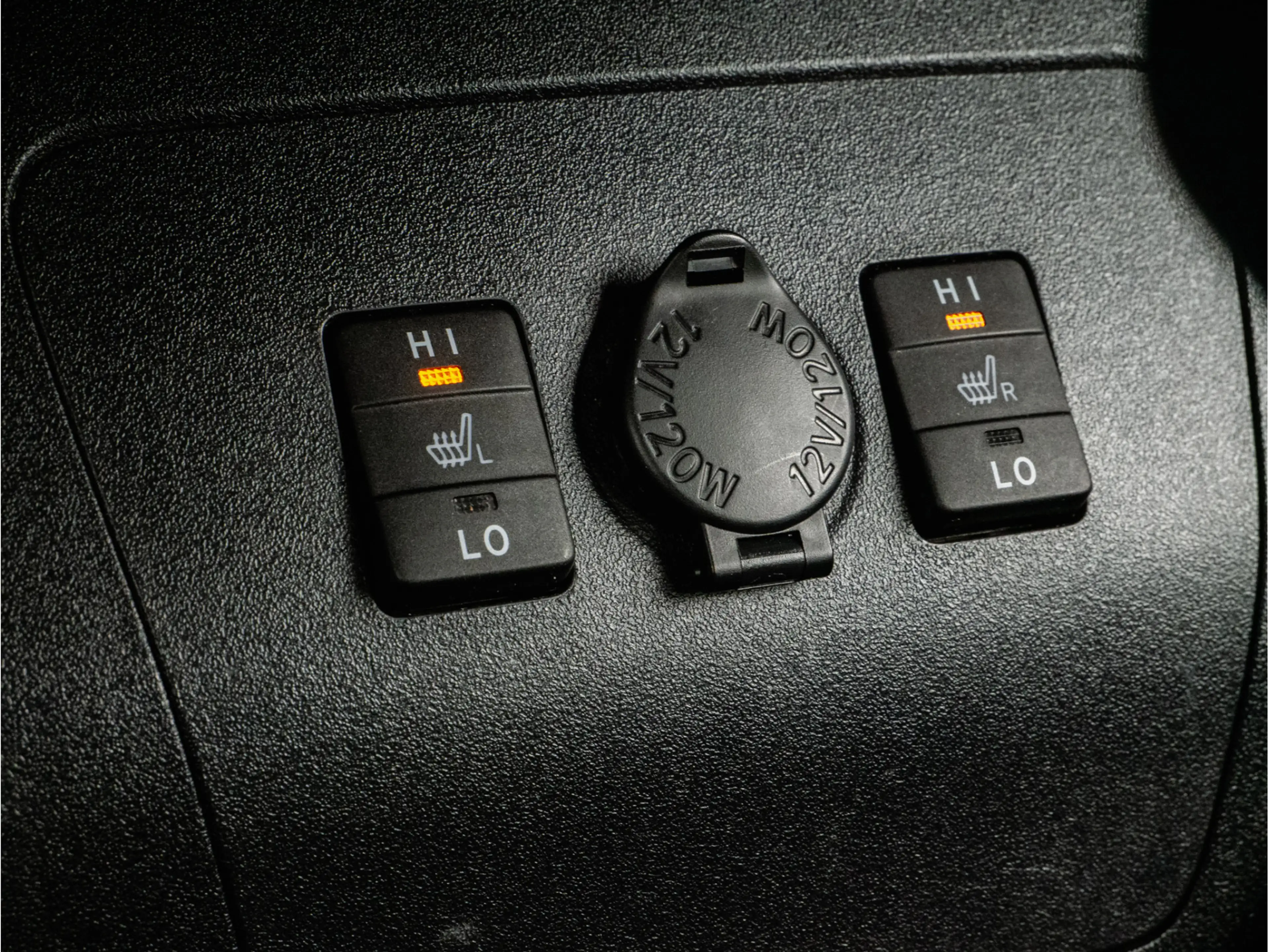 Toyota Prius 1.8 Plug-in Aspiration Trekhaak/ Stoelverwarming/ — photo 17