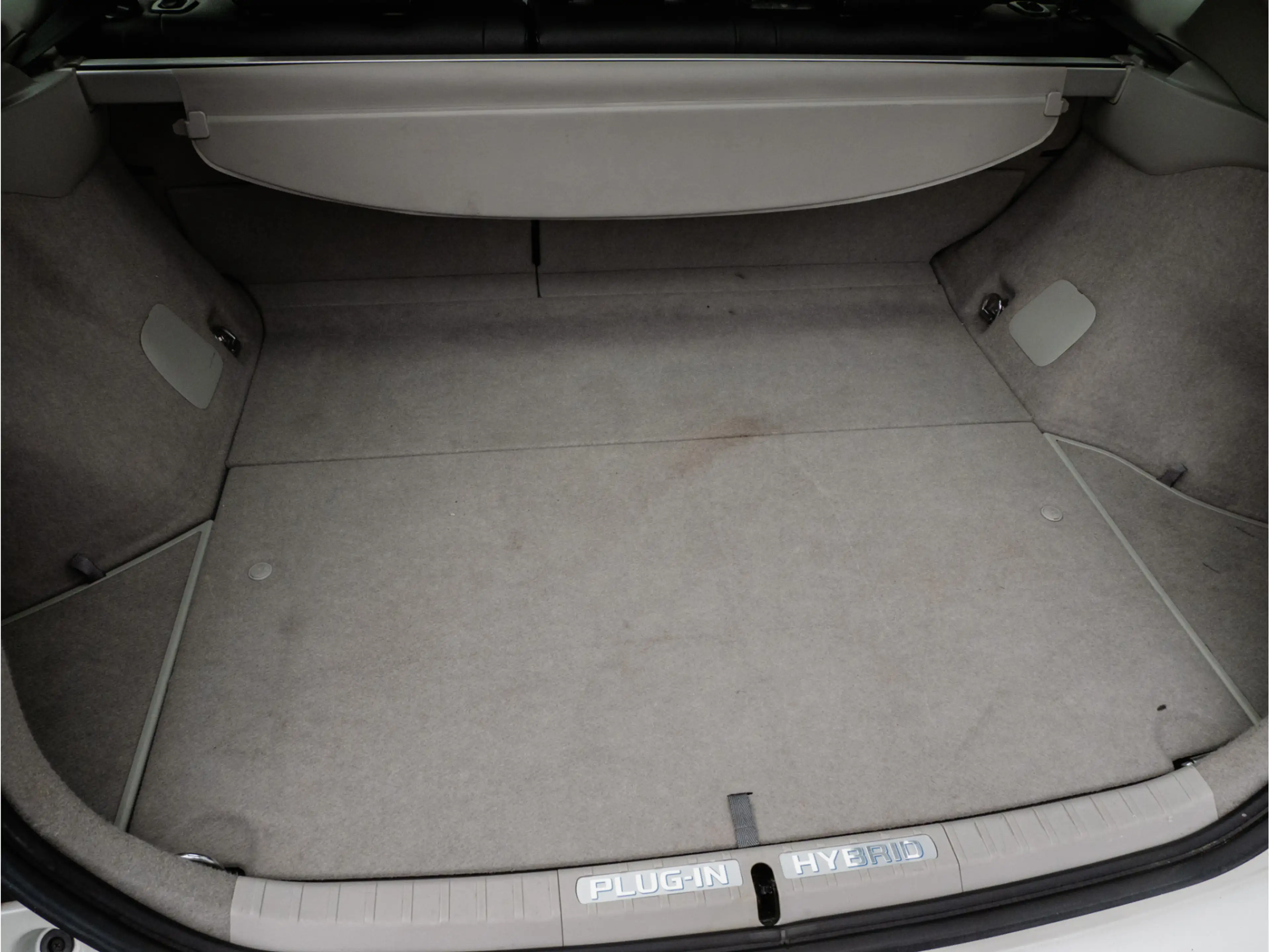 Toyota Prius 1.8 Plug-in Aspiration Trekhaak/ Stoelverwarming/ — photo 14