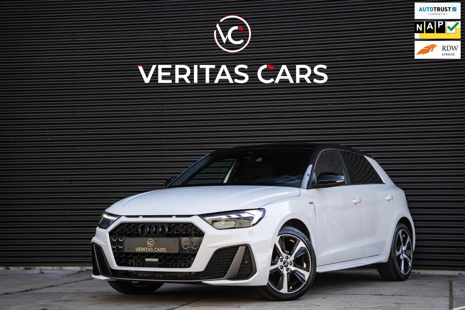 Audi A1 SPORTBACK 25 TFSI S-Line Black Edition 95PK|Full O Blanc - 1