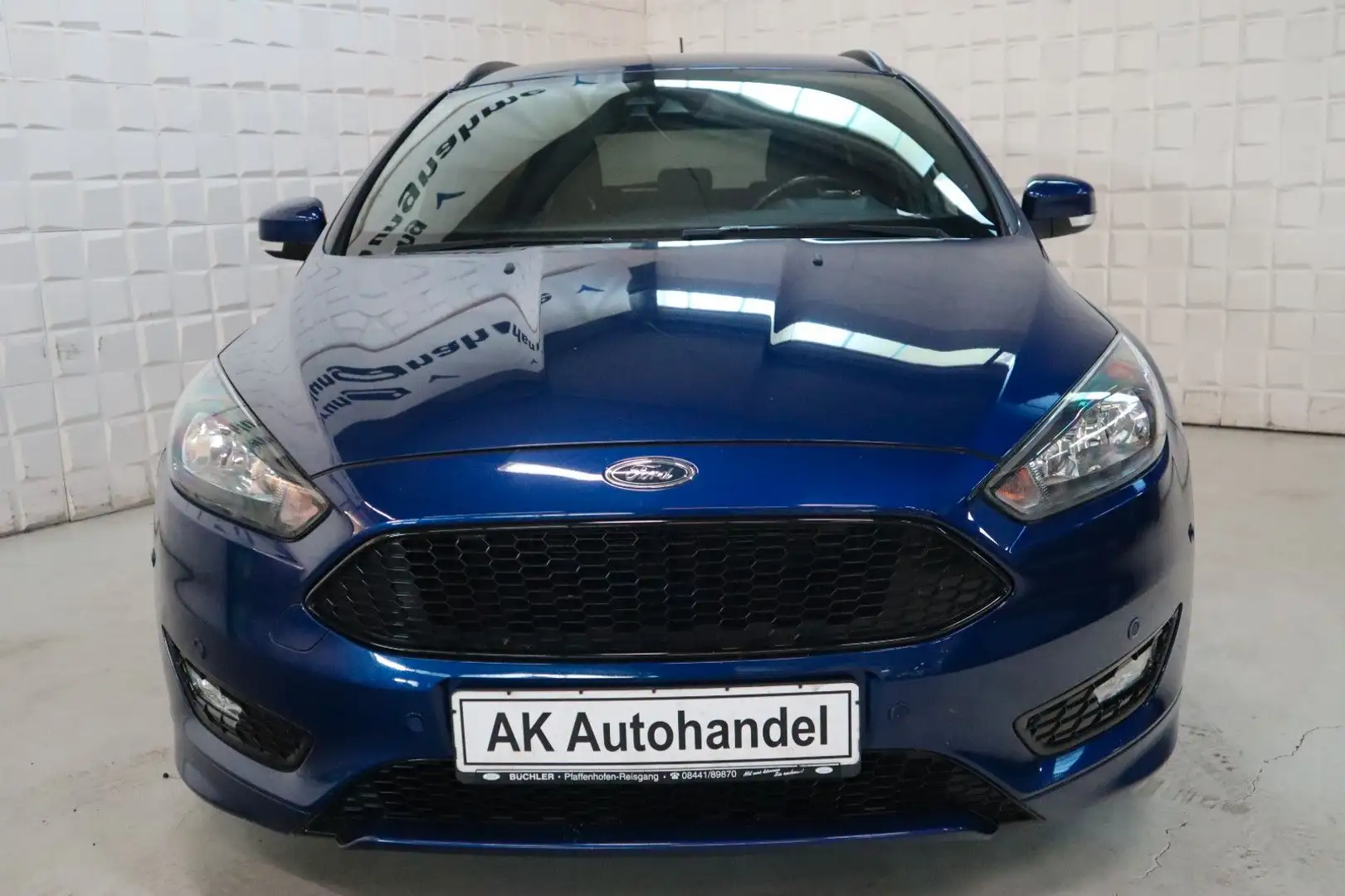 Ford Focus Turnier ST-Line Xenon Navi PDC SHZ Blau - 2