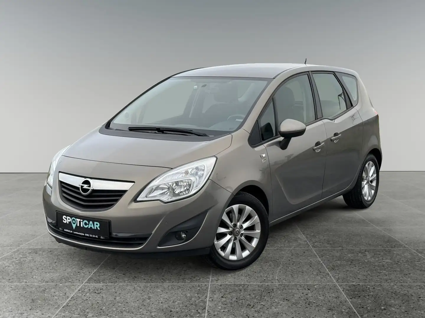 Opel Meriva Cosmo Start/Stop 1.4Turbo slechts 30 000 Km ! Sen Gris - 1