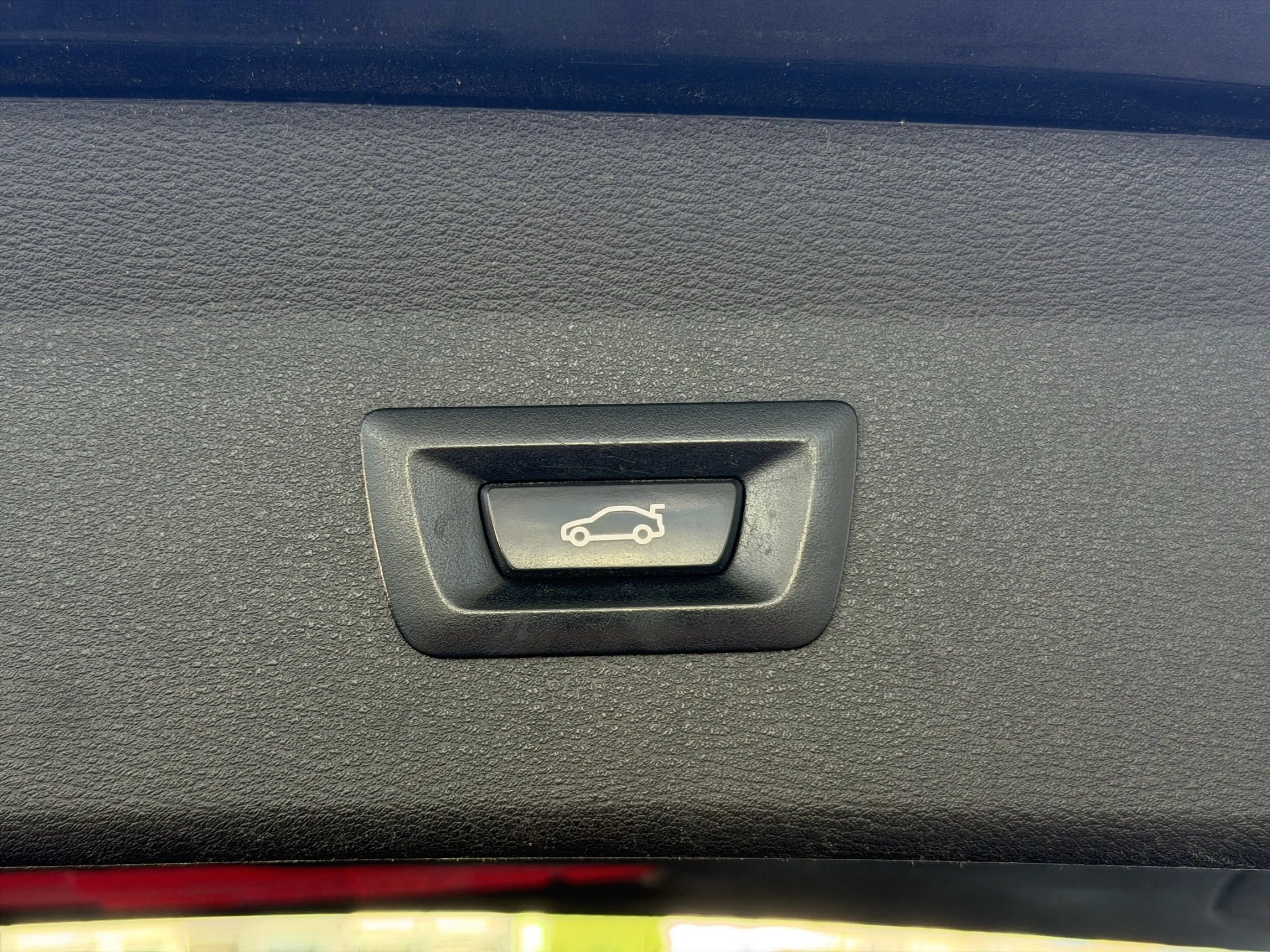 BMW X1 sDrive18d xLine Navi.LED.AHK.SH.PDC.Tempomat. — photo 10