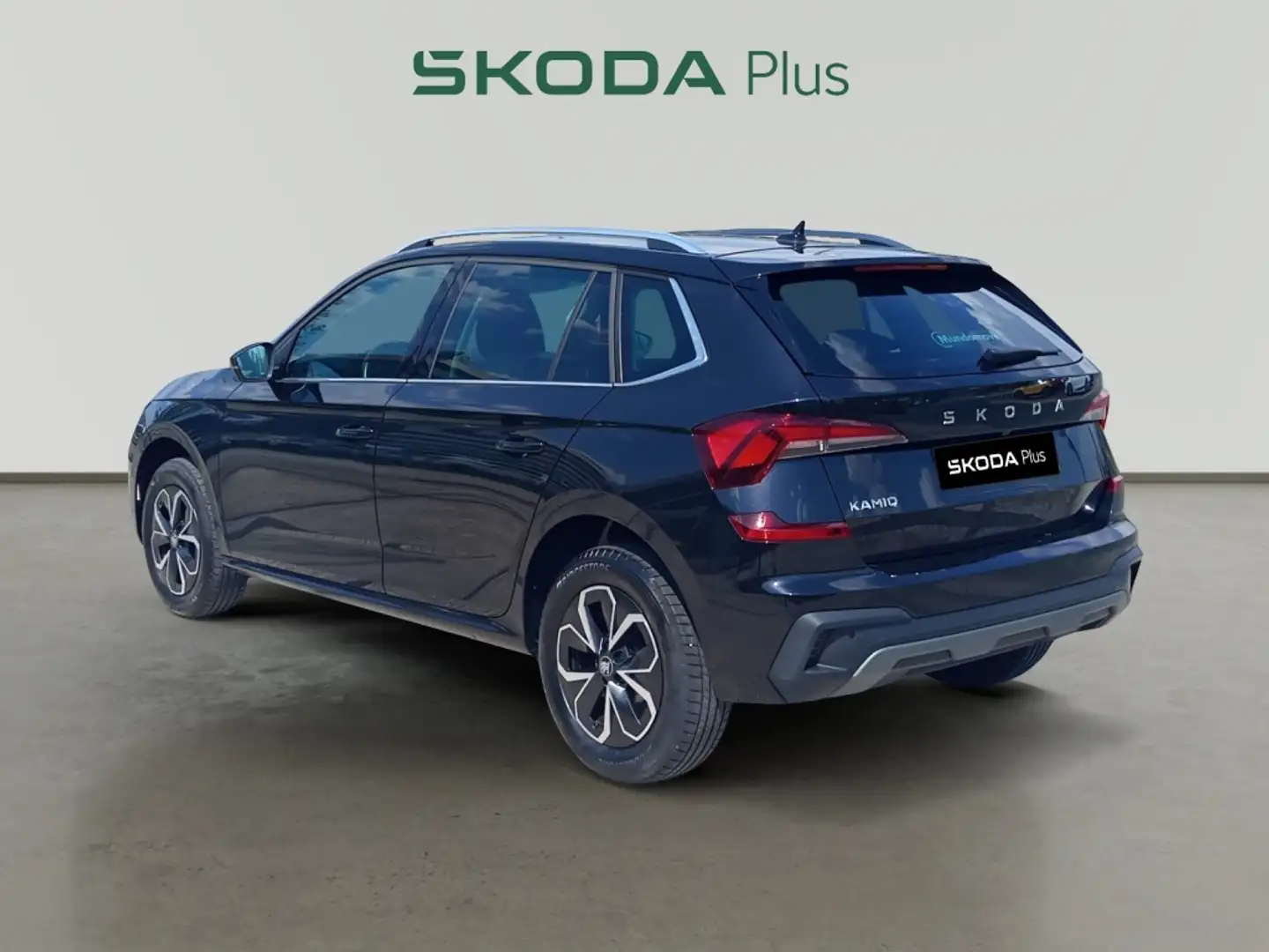 Skoda Kamiq 1.0 TSI Selection 85kW Negro - 2
