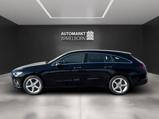 Mercedes-Benz 250 view 11