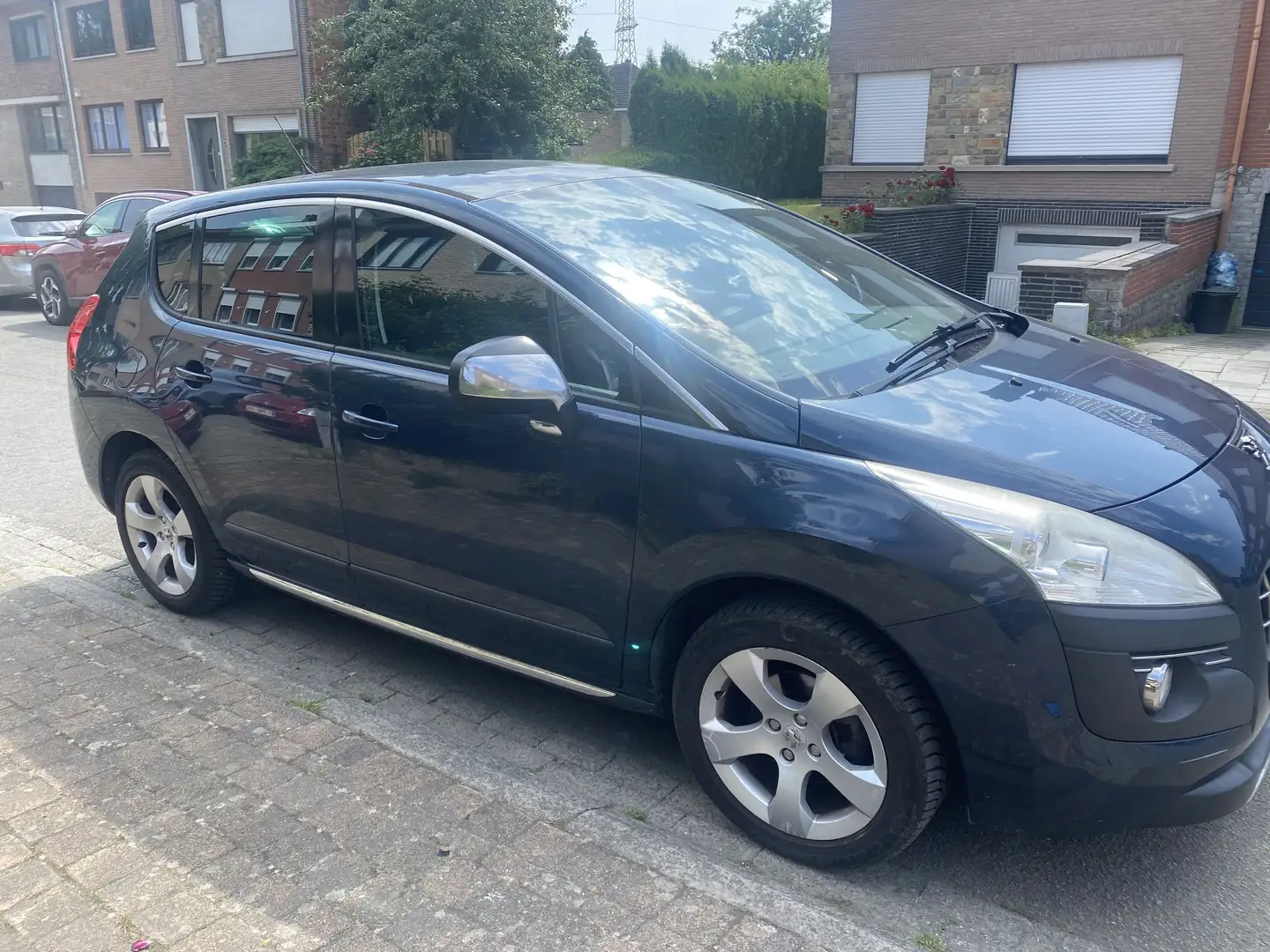 Peugeot 3008 16L Hdi prenium - 1
