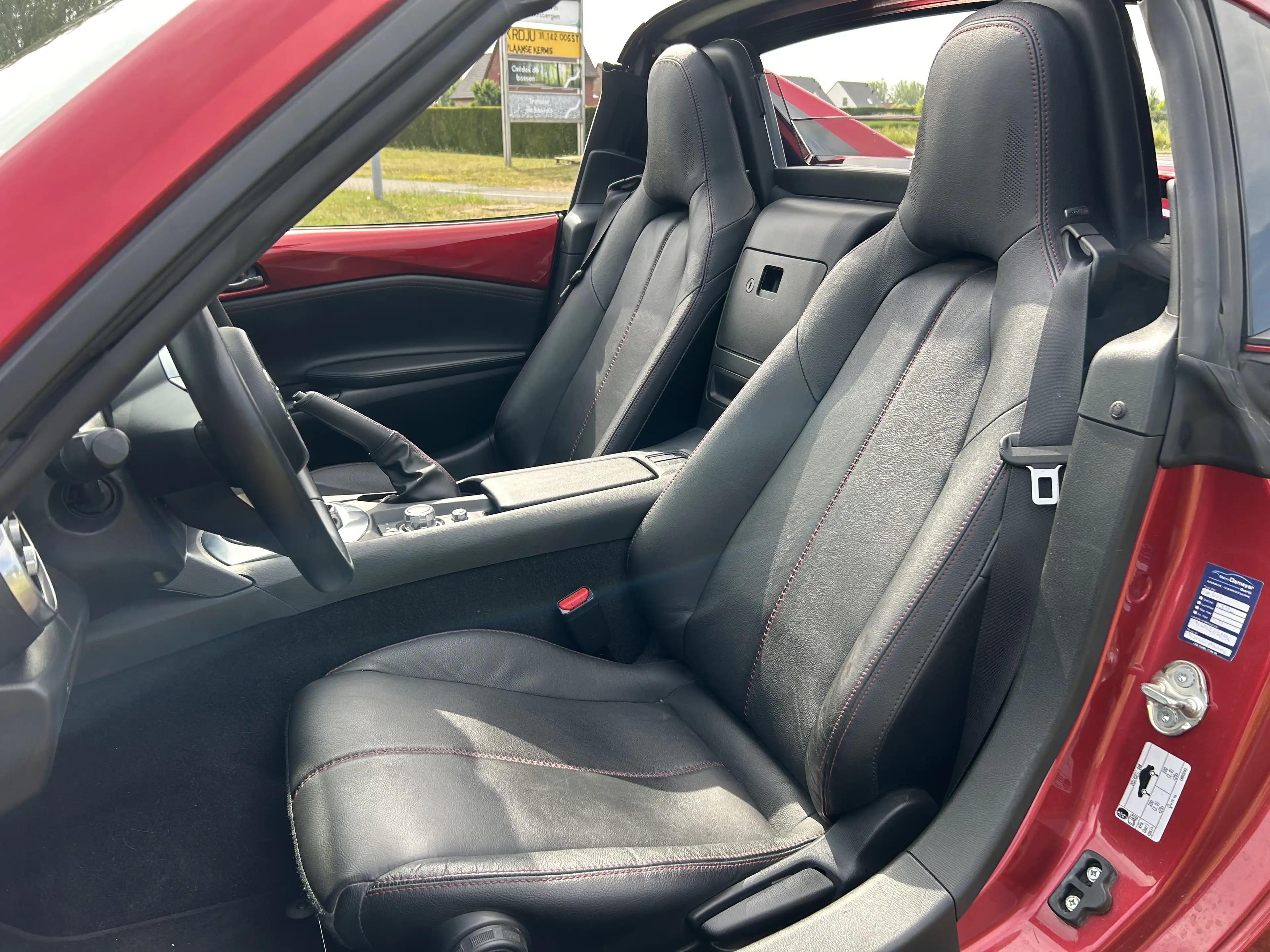 Mazda MX-5 RF SKYACTIV-G 160 Exclusive-Line — photo 10