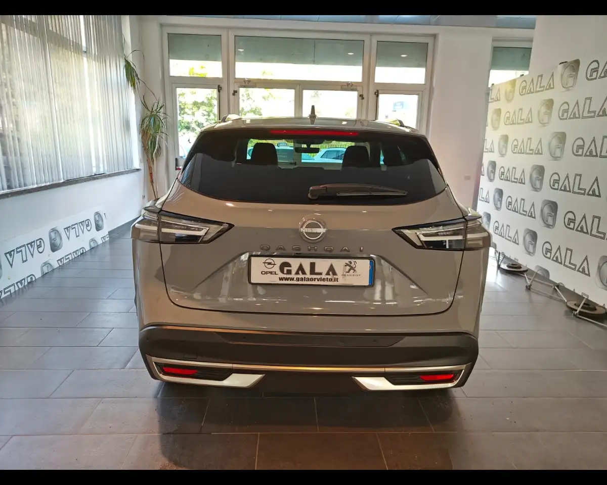 Nissan Qashqai 1.3 mhev N-Connecta 2wd 158cv xtronic 5
