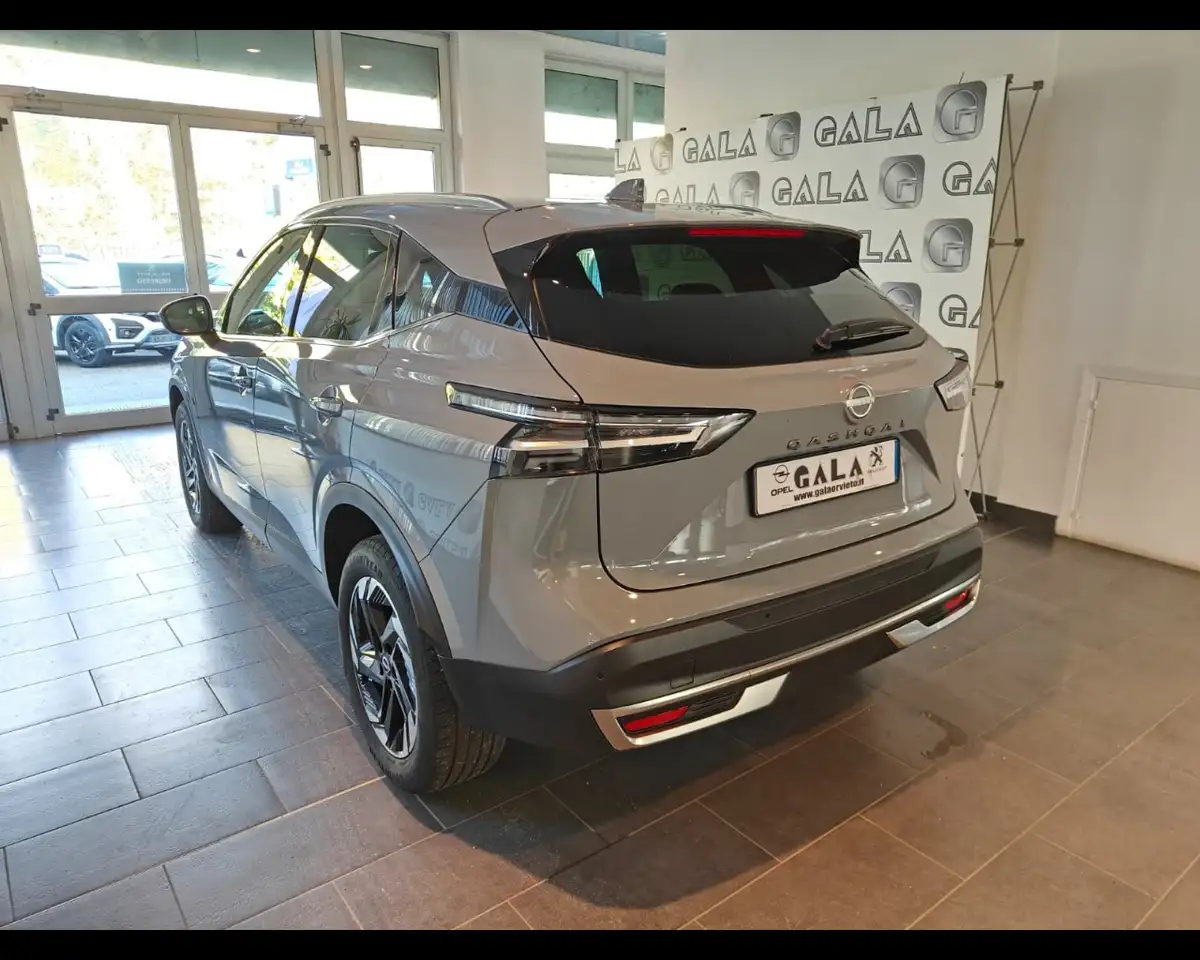 Nissan Qashqai 1.3 mhev N-Connecta 2wd 158cv xtronic 4