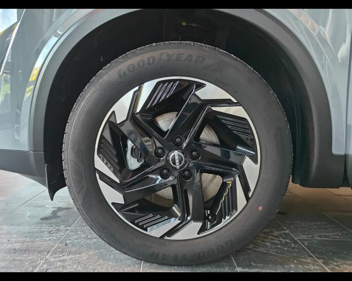 Nissan Qashqai 1.3 mhev N-Connecta 2wd 158cv xtronic 10