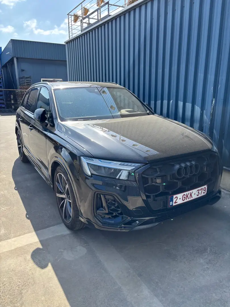 Audi Q7 60 TFSIe quattro competition PHEV - 1.499€ p.m. - 1