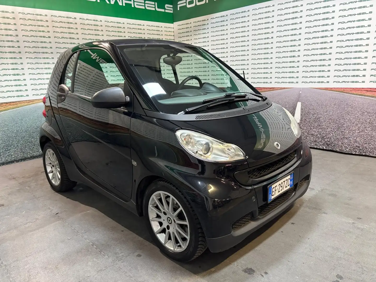 smart forTwo Fortwo 1.0 mhd Pulse 71cv Schwarz - 2
