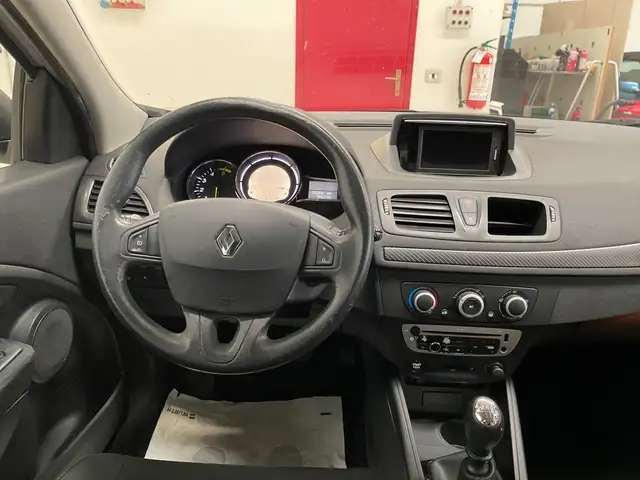 Renault Megane view 15