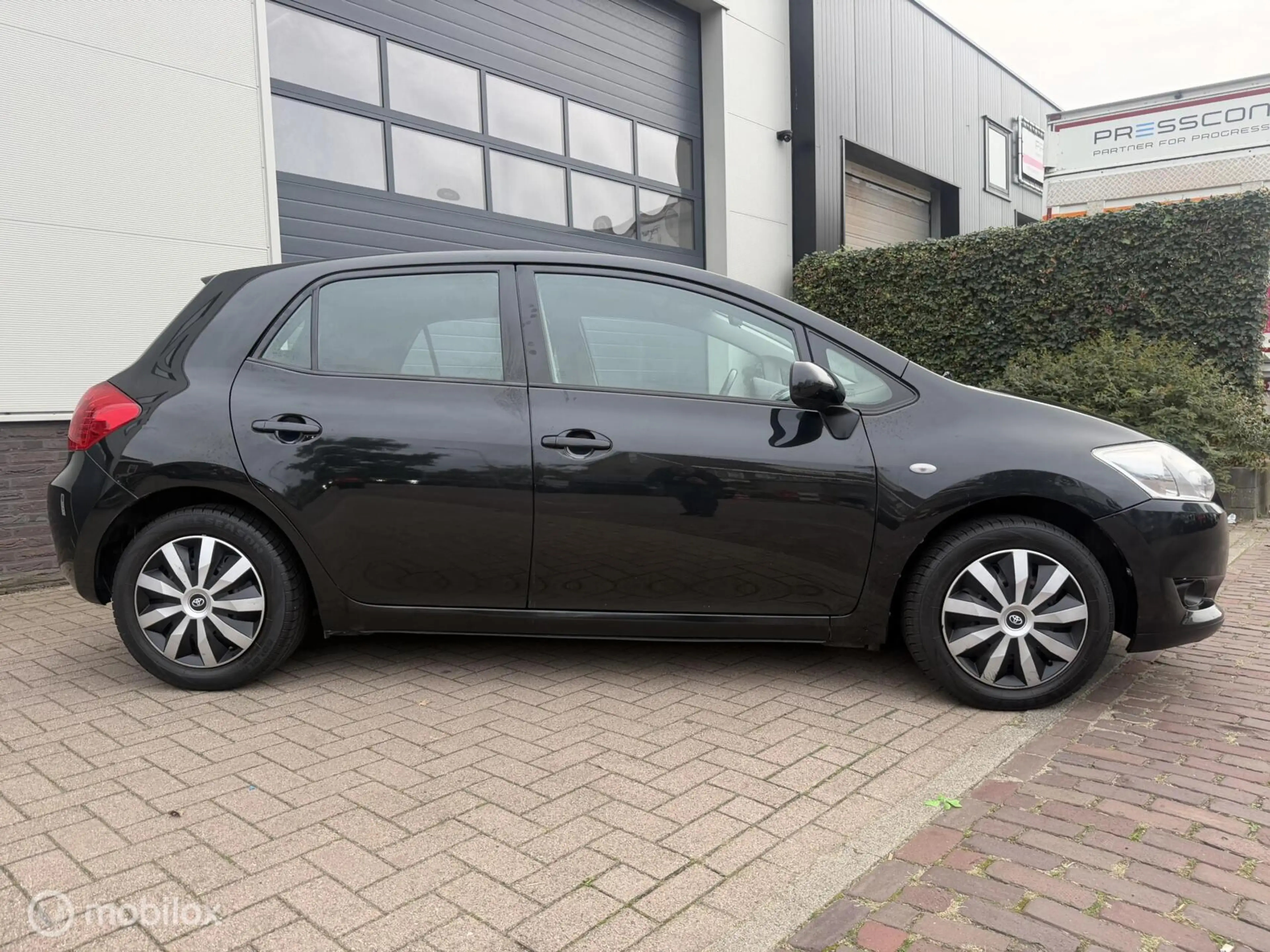 Toyota Auris 1.6-16V Sol Business AUTOMAAT/NAVI/CRUISE/TREKHAAK — photo 8