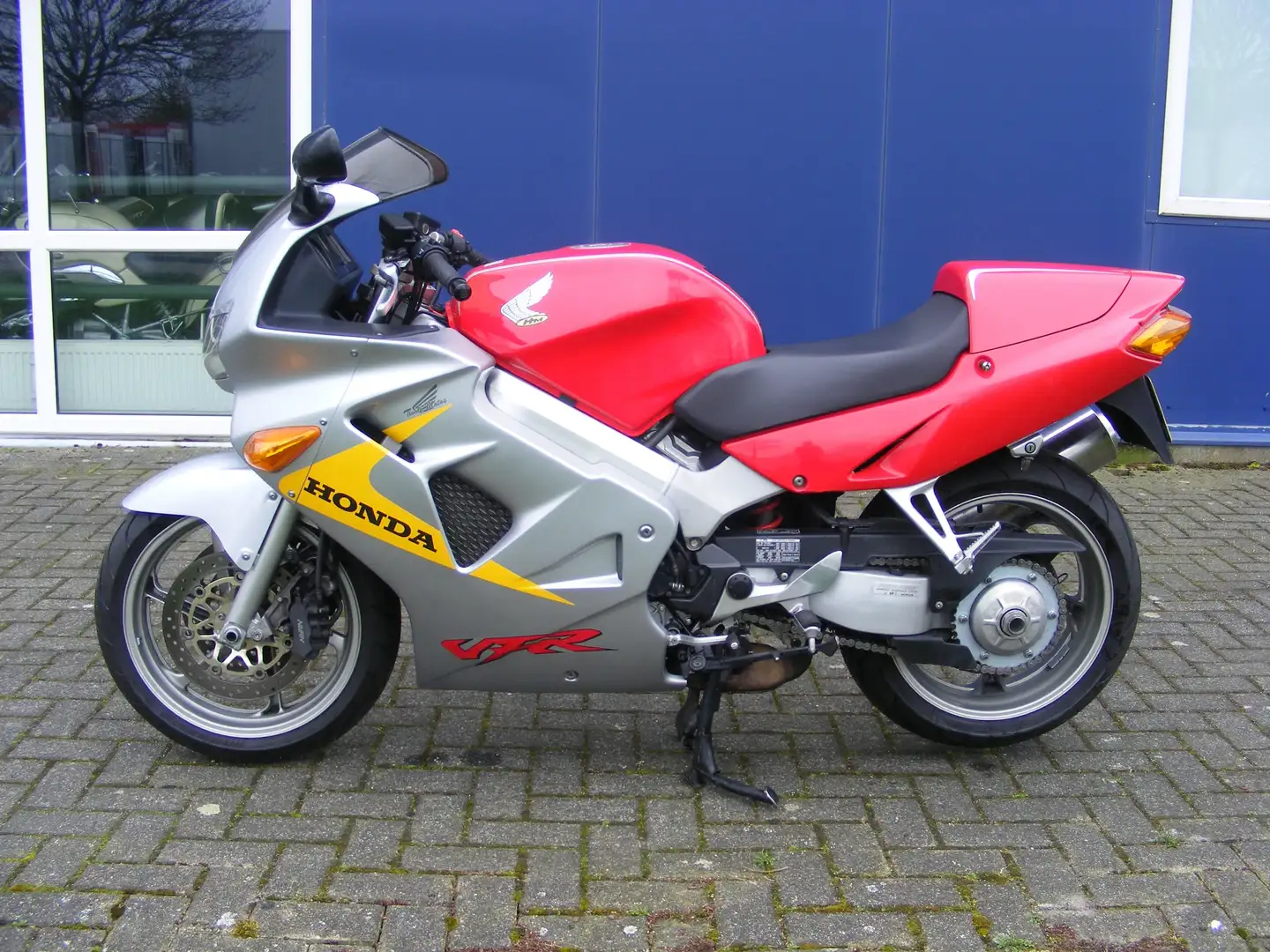 Honda VFR VFR 800FI crvena - 1