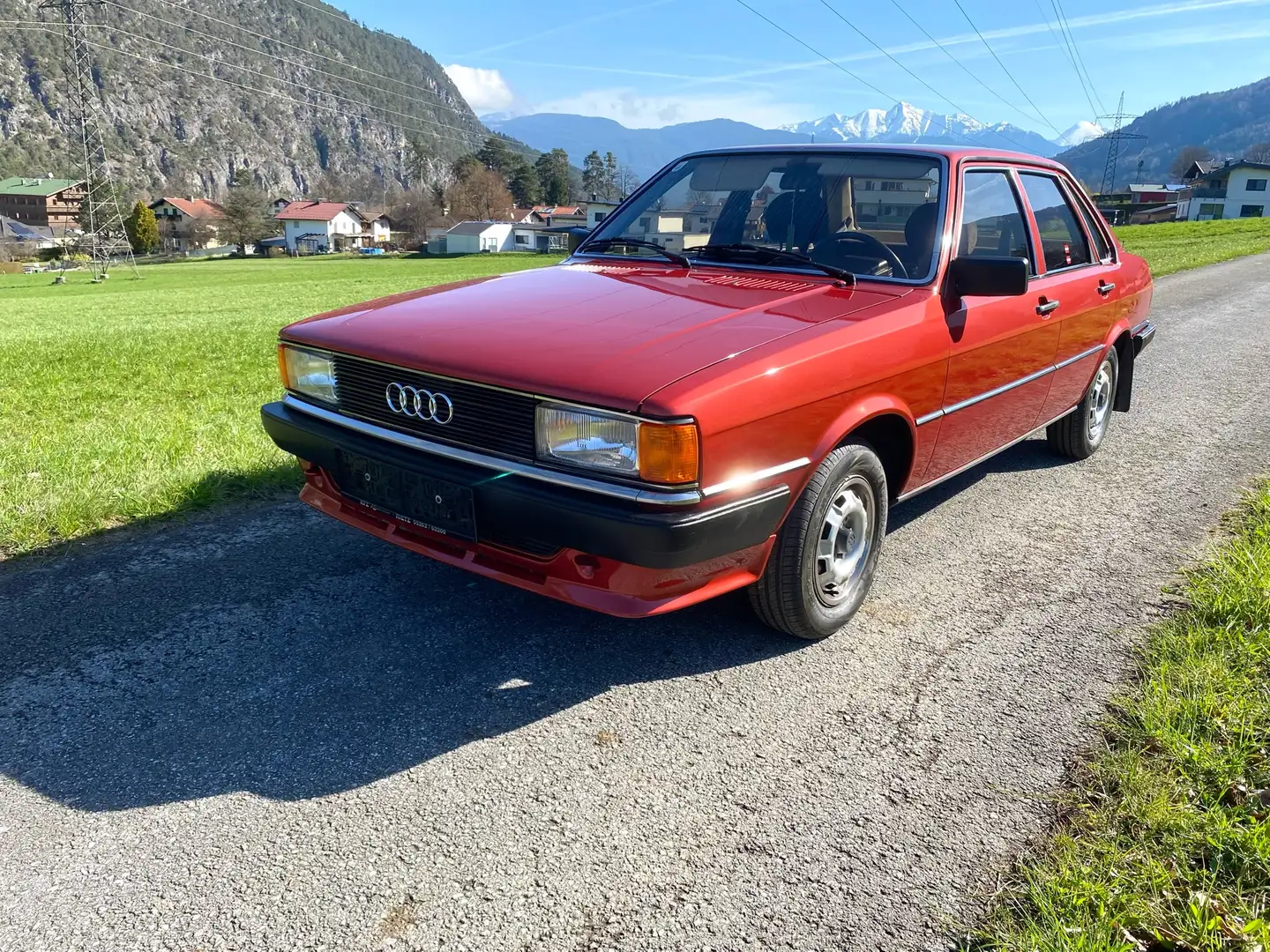 Audi 80 Typ 81 Red - 1
