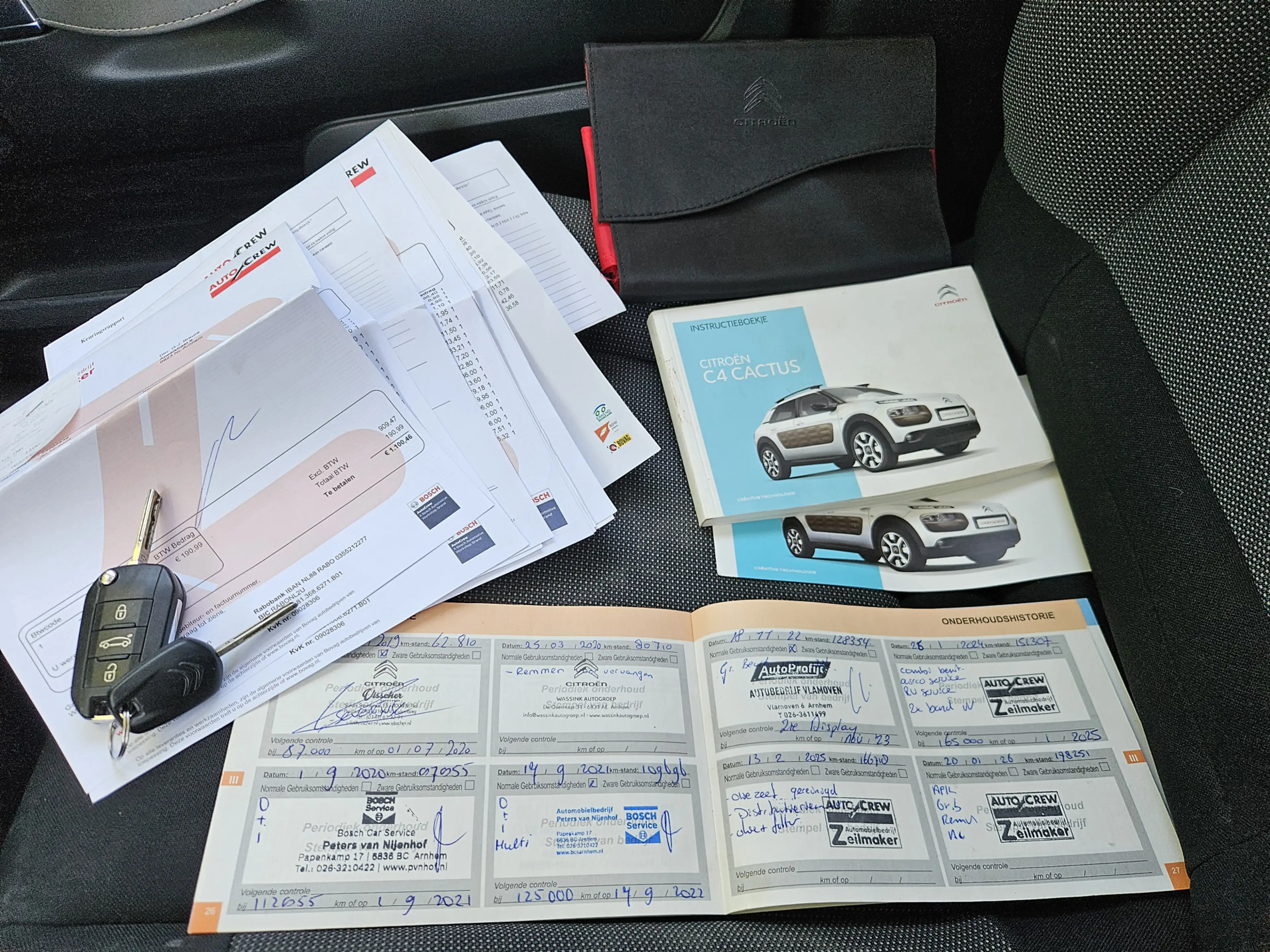 Citroen C4 Cactus 1.2 PureTech Shine / Dealer Onderhouden! — photo 14