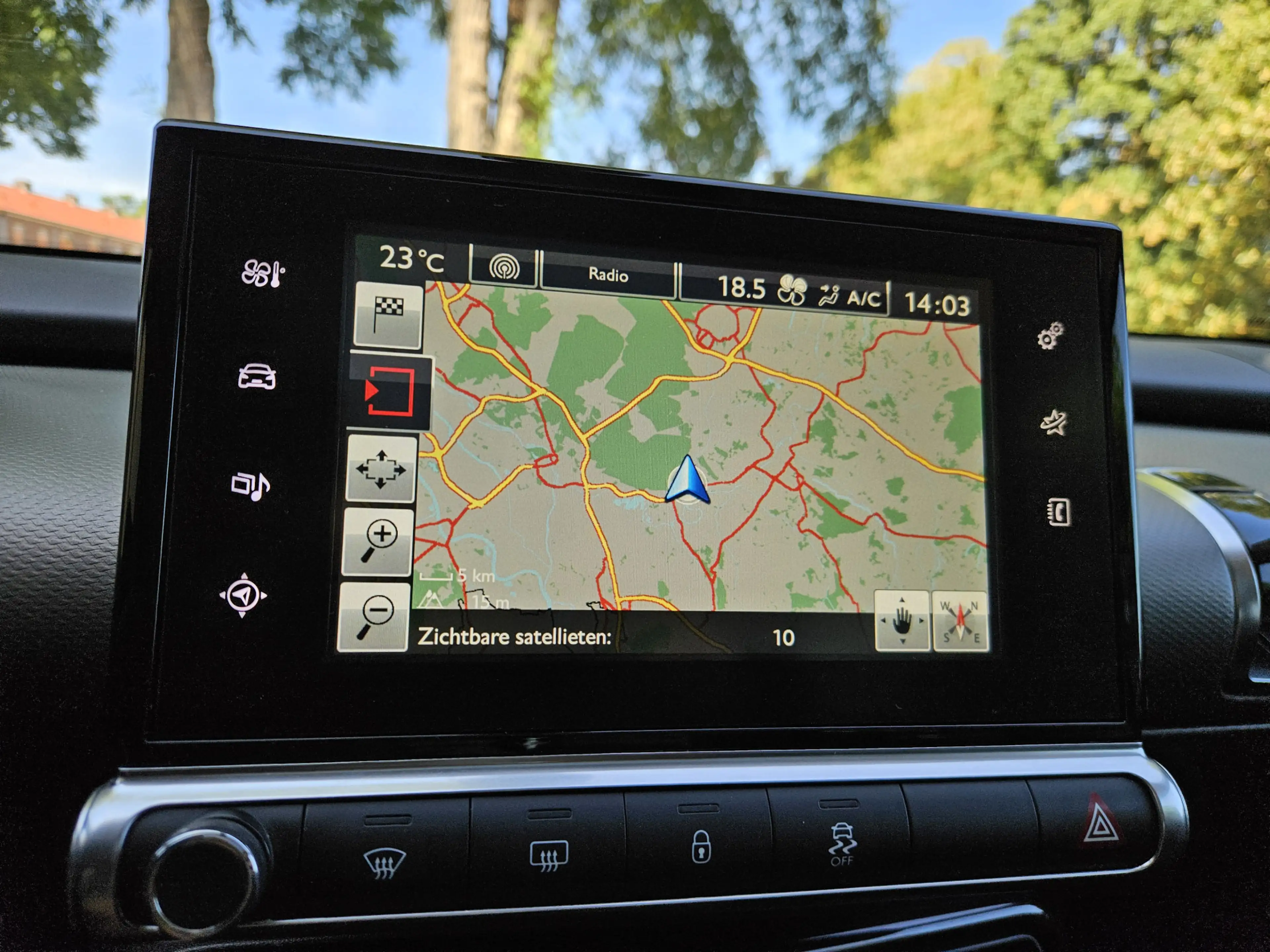 Citroen C4 Cactus 1.2 PureTech Shine / Dealer Onderhouden! — photo 11