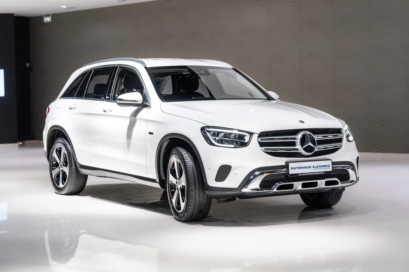Mercedes-Benz GLC 300 e 4Matic*HIGH-LED*BUSINESS.PAKET*1.HAND* Blanc - 2