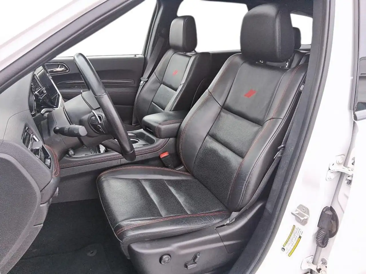 Dodge Durango снимка Dodge Durango