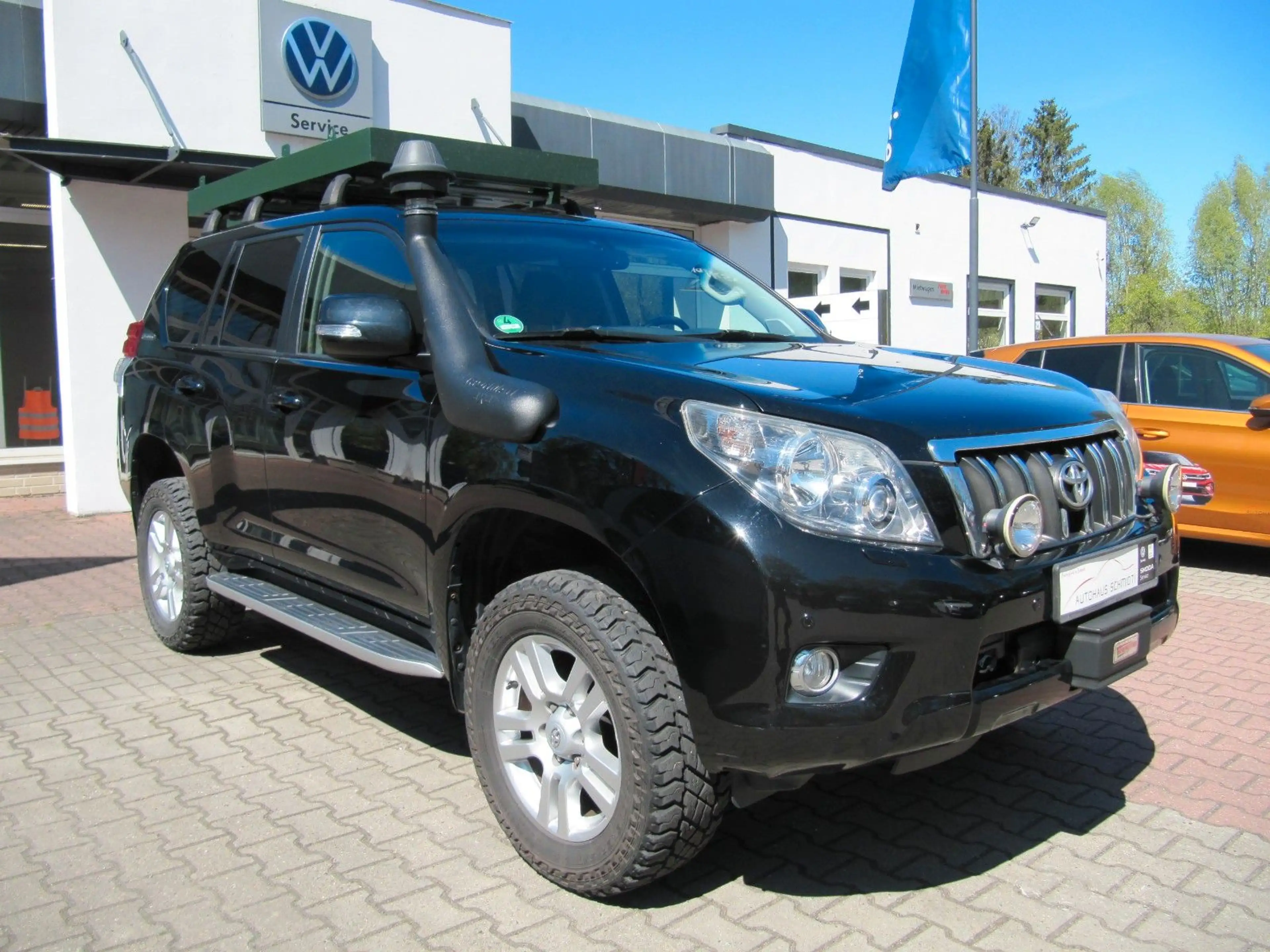 Toyota Land Cruiser 60th Anni. STHZG+JAGD+AHK+XEN+EXPE