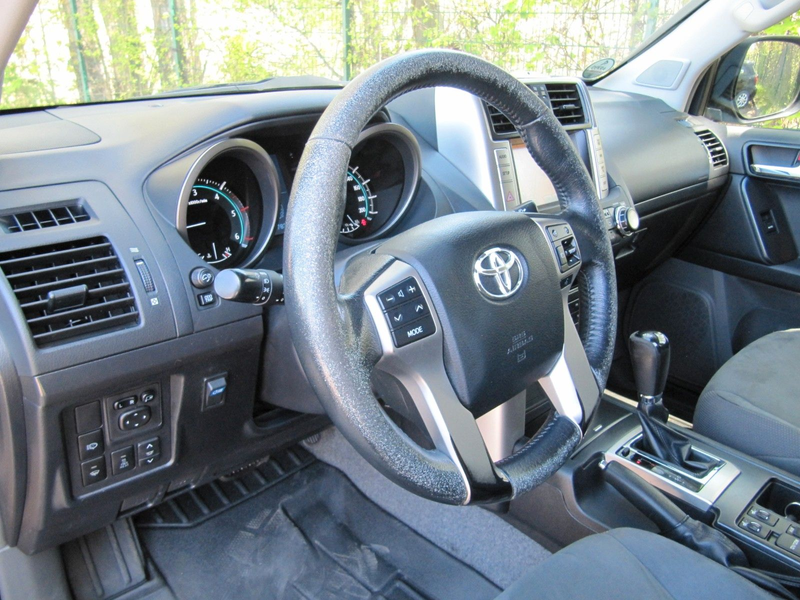 Toyota Land Cruiser 60th Anni. STHZG+JAGD+AHK+XEN+EXPE — photo 8