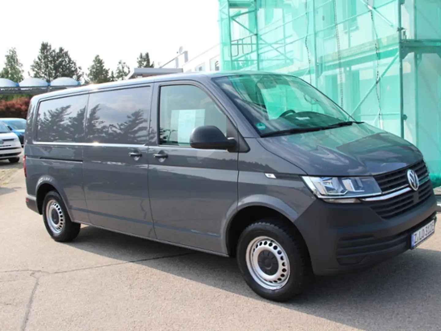 Volkswagen T6.1 Transporter eABT Kastenwagen lang KLIMA Grey - 2
