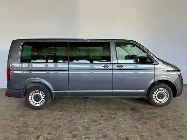 Volkswagen T6.1 Kombi Bus 2,0D 9 Sitzer L2 Automatik,