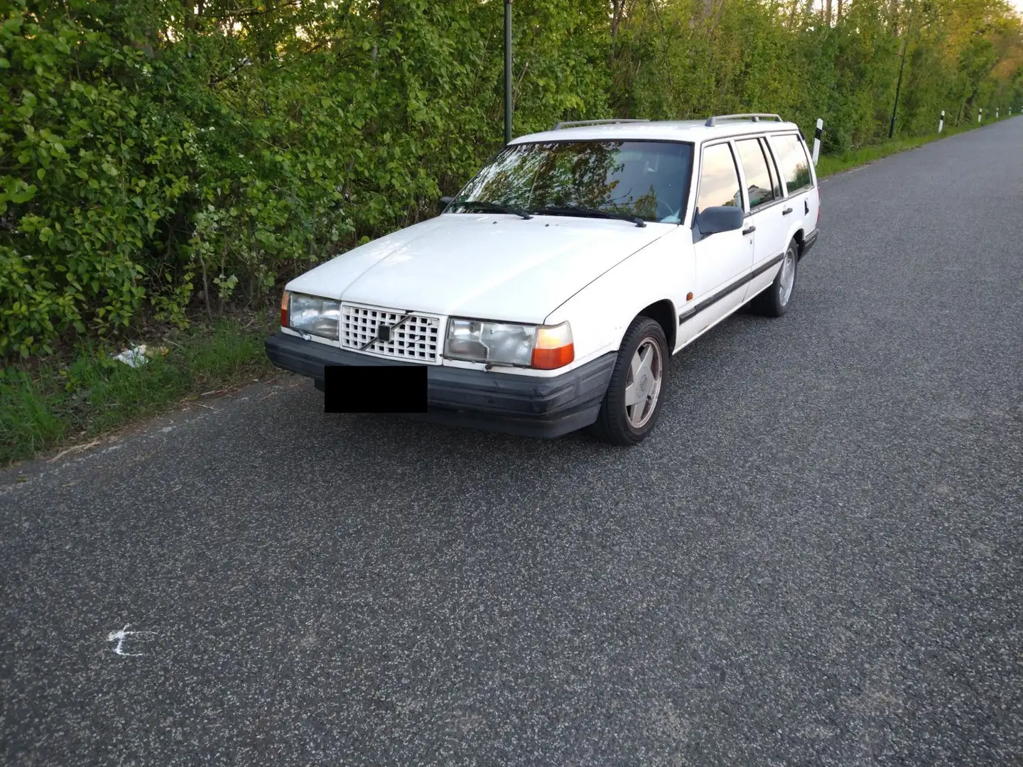 Volvo 945 -965 , 165 PS Weiß - 1