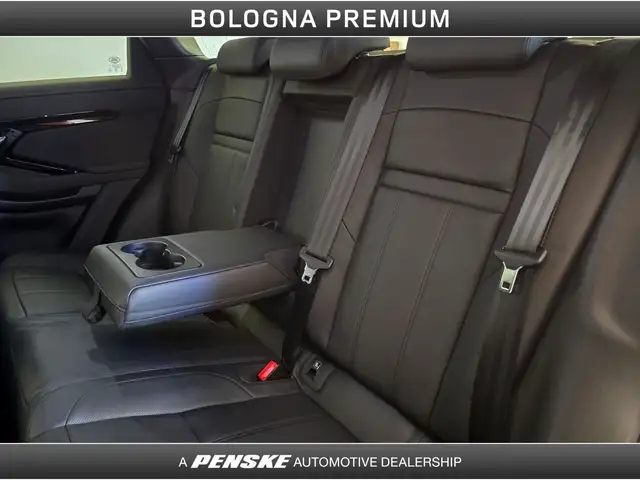 Land Rover Range Rover Evoque view 13