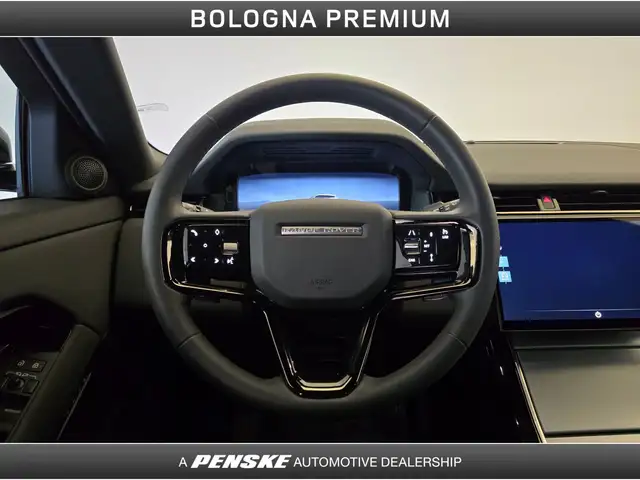 Land Rover Range Rover Evoque view 15